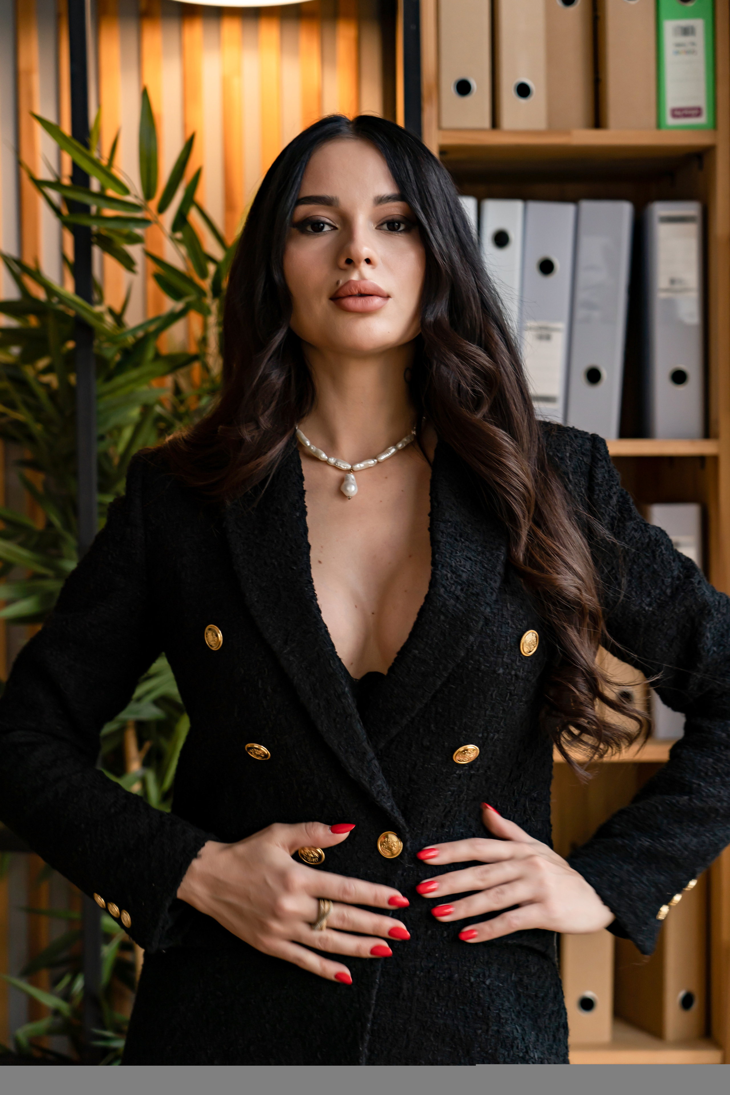 Макияж для вечерней свадьбы с глубокими губами