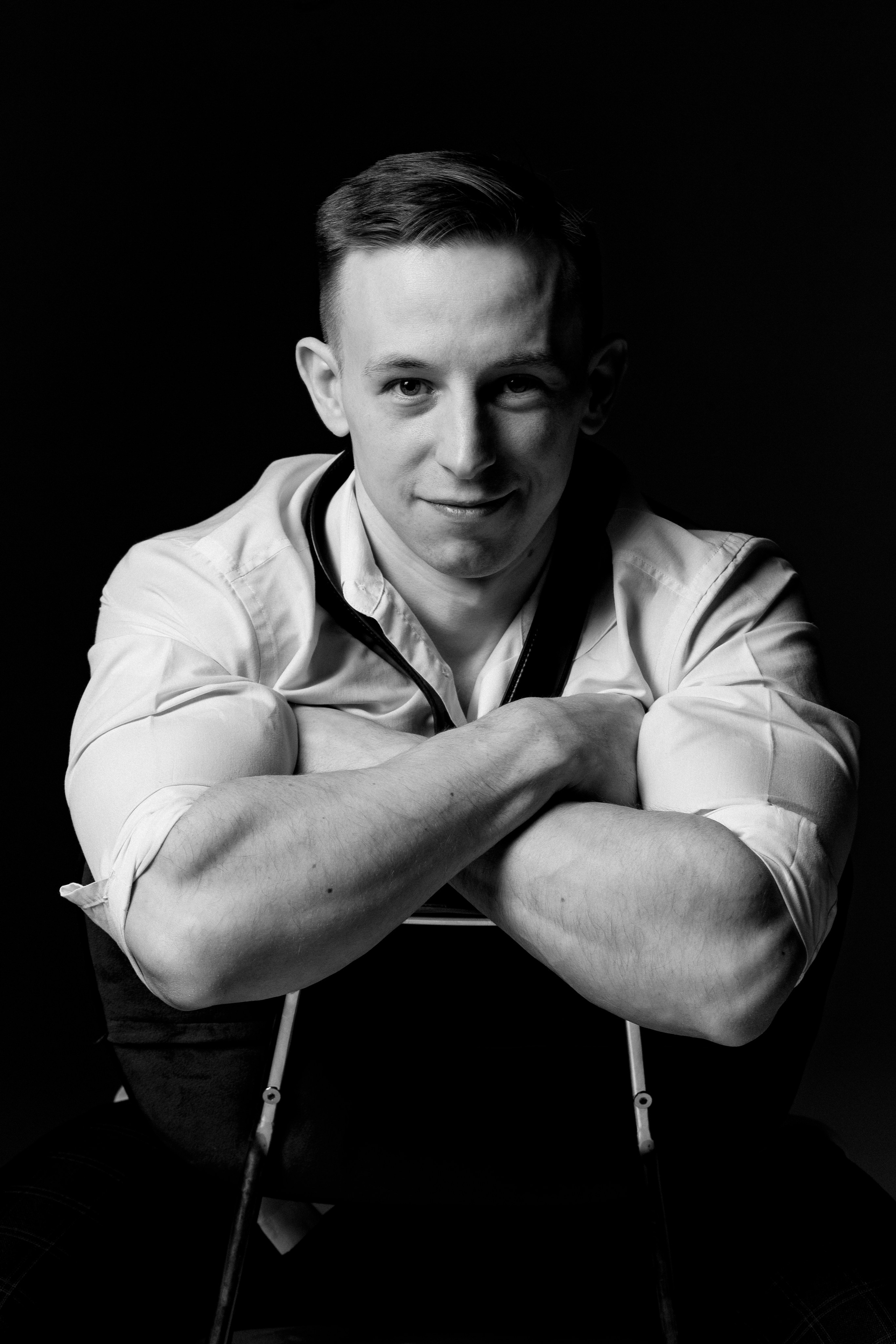 Мужская фотосессия в студии Нижний Новгород. Мужской портрет, Нижний Новгород.