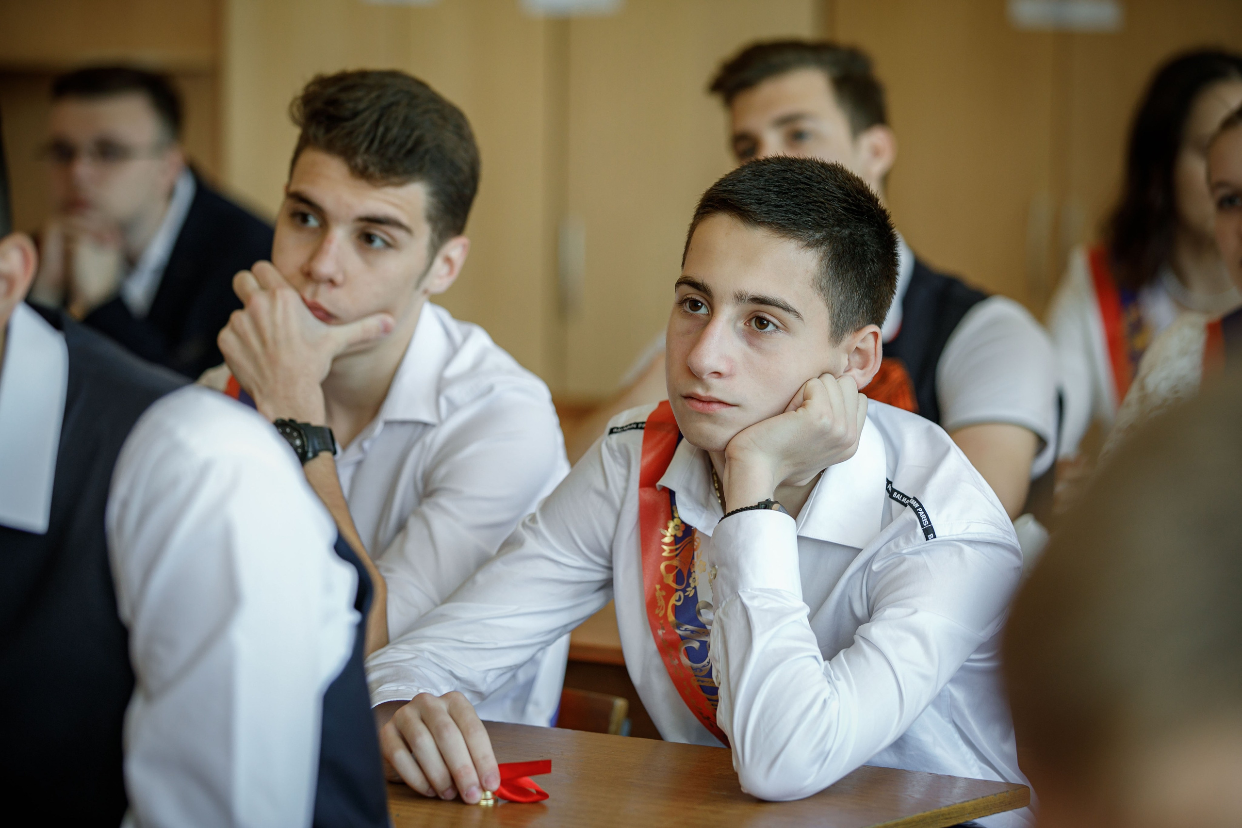 За партой. Семейный фотограф в Краснодаре