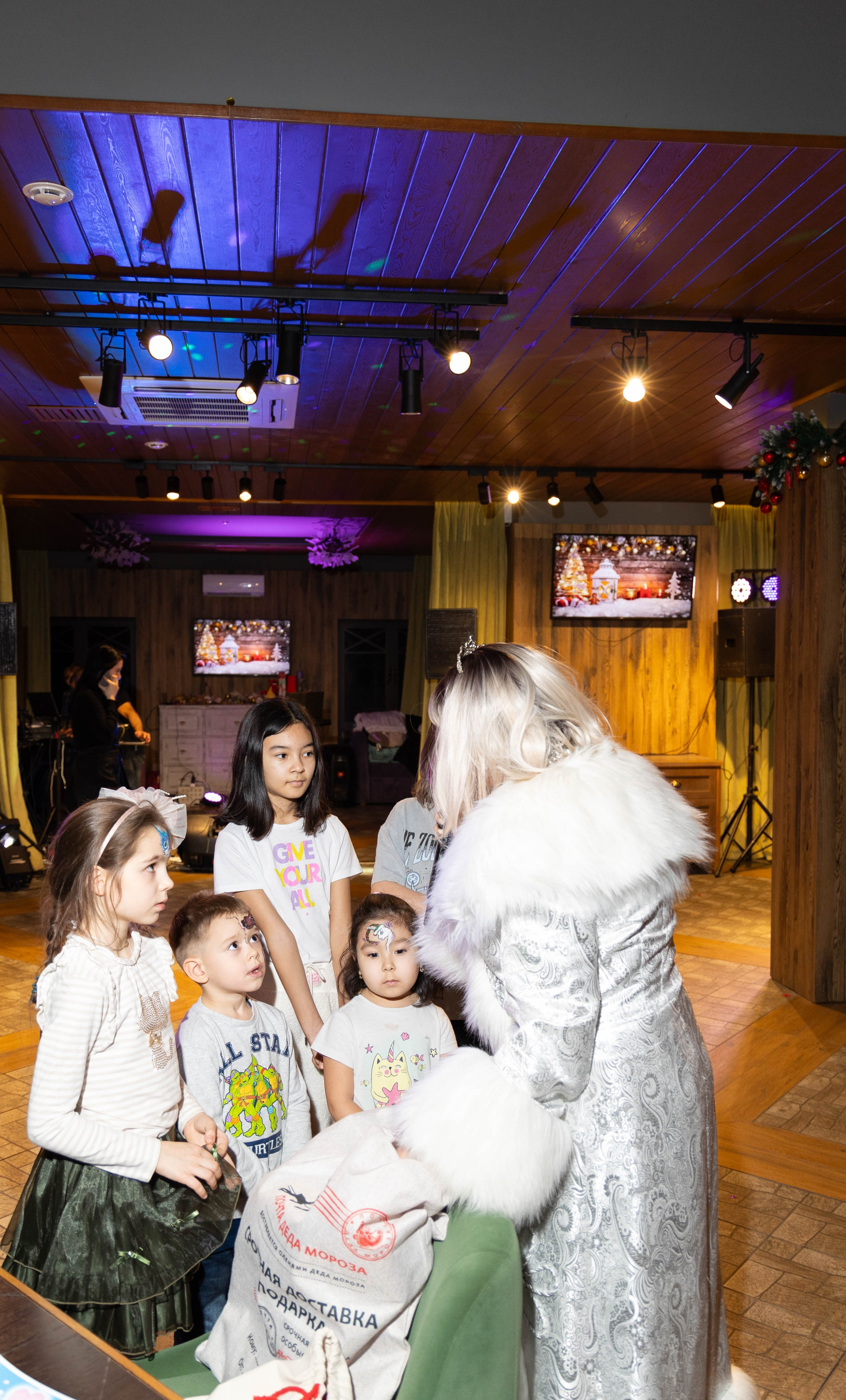 Новогодние праздники 2023-2024 «За поводом». Сведебный и Event фотограф в Москве Бажина Ирина