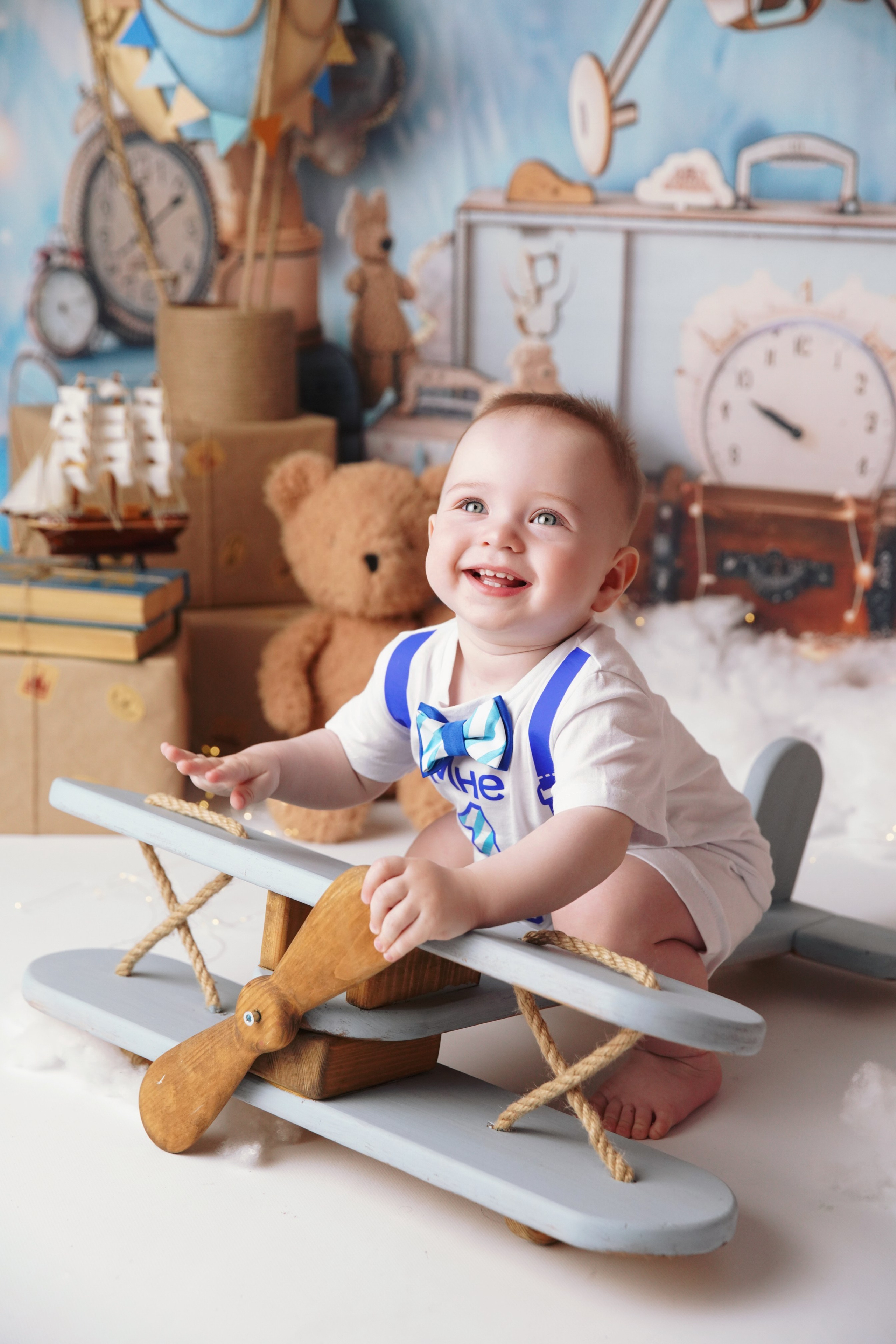 Самолеты. Фотограф новорожденных. Семейный и детский фотограф в городе Сургуте