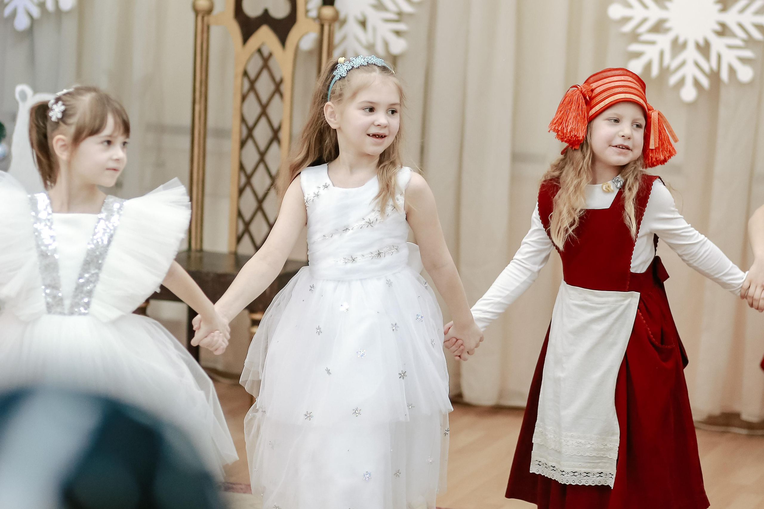 Дед Мороз в детском саду. Антонина Морозова, профессиональный семейный фотограф видеограф