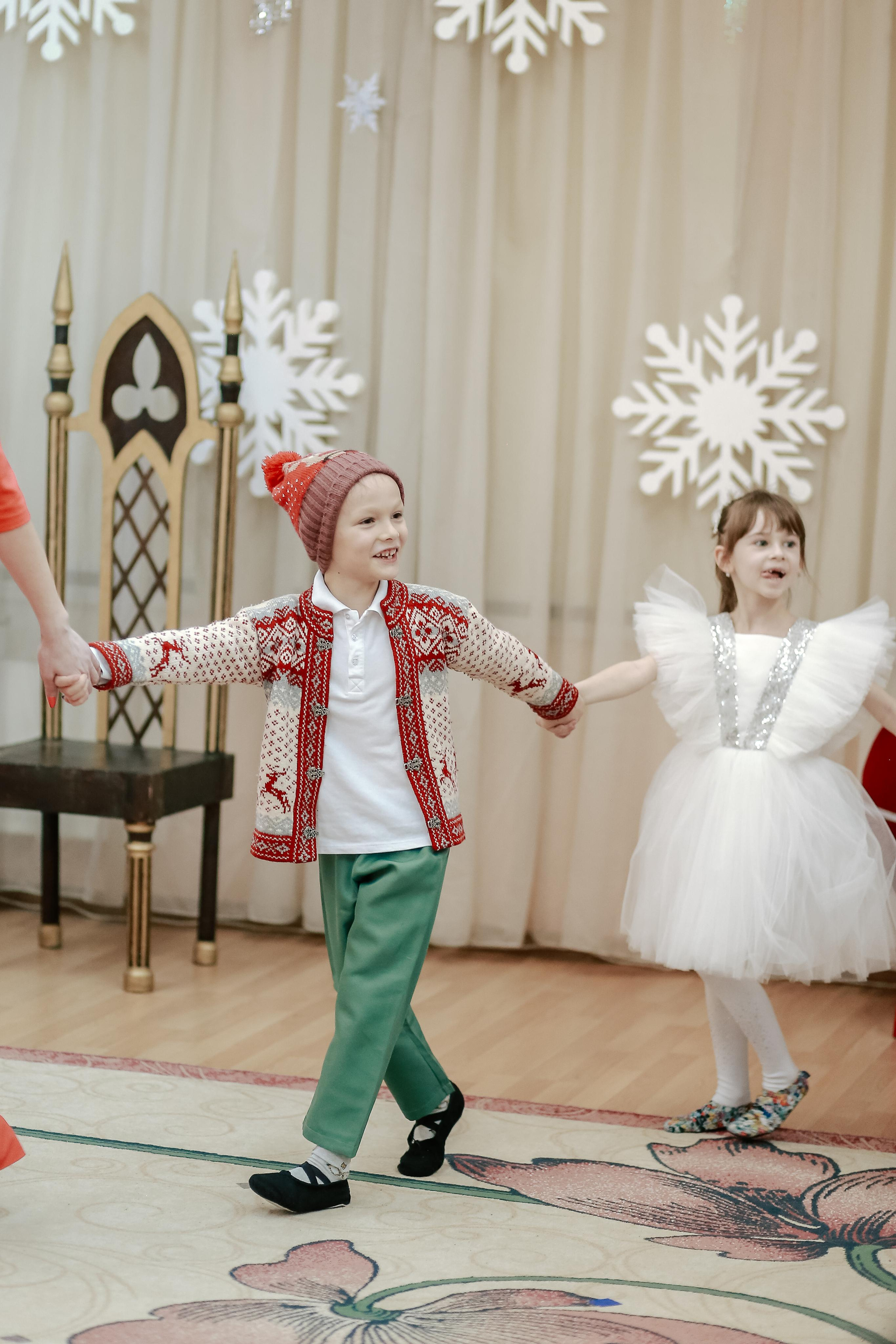 Дед Мороз в детском саду. Антонина Морозова, профессиональный семейный фотограф видеограф