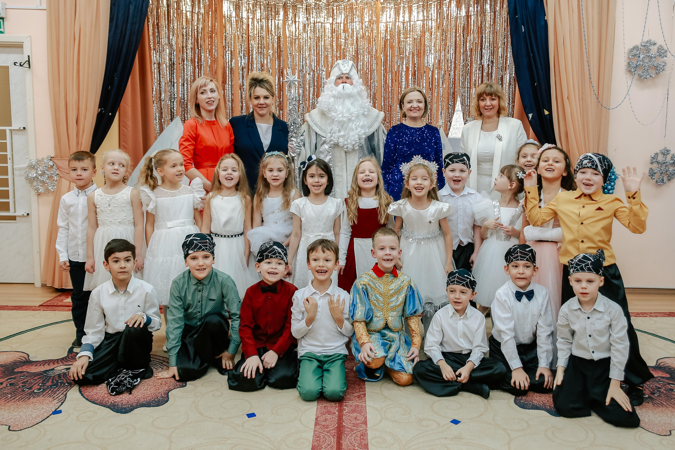 Дед Мороз в детском саду. Антонина Морозова, профессиональный семейный фотограф видеограф
