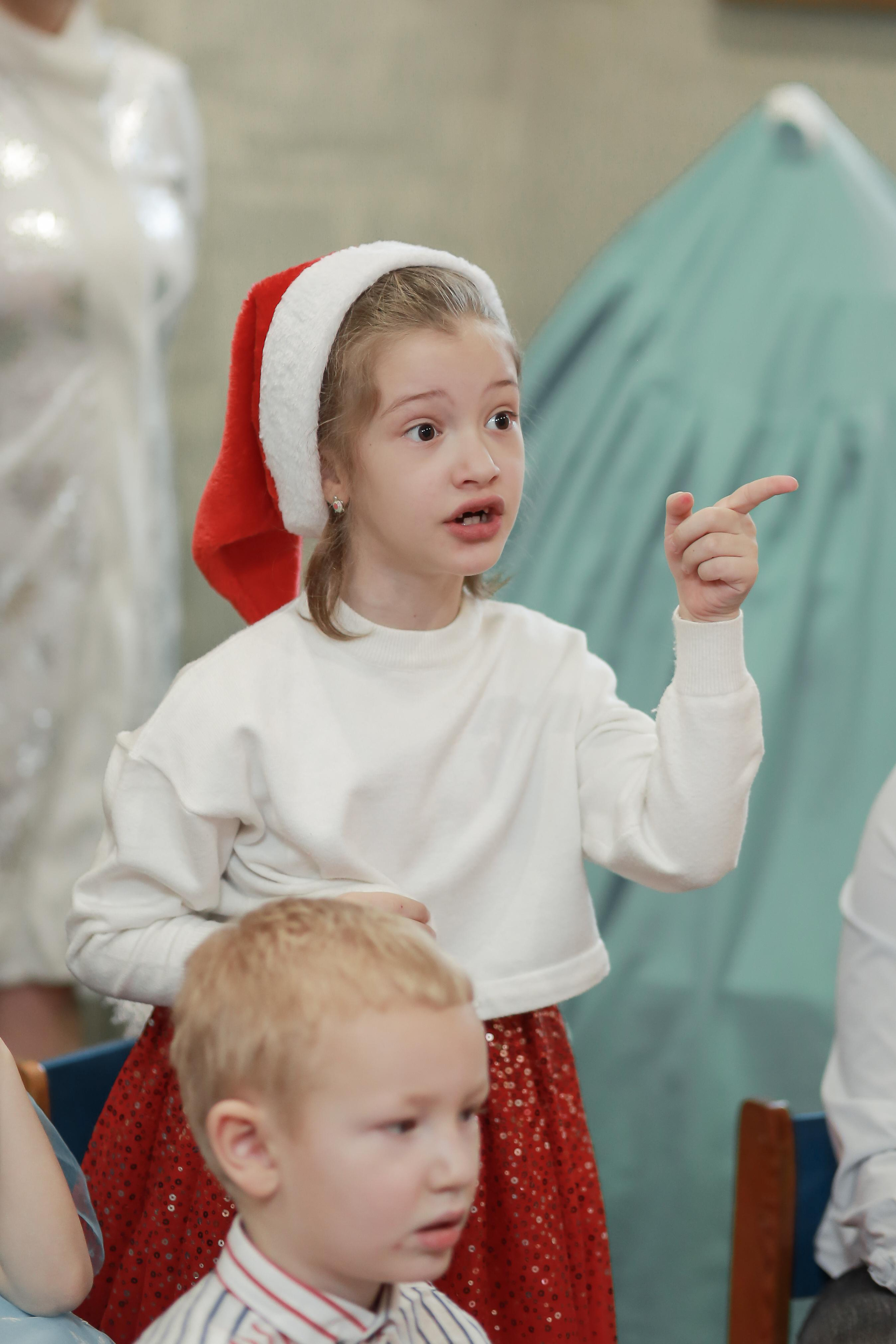 Ёлка в Любопытном Апельсине. Антонина Морозова, профессиональный семейный фотограф видеограф