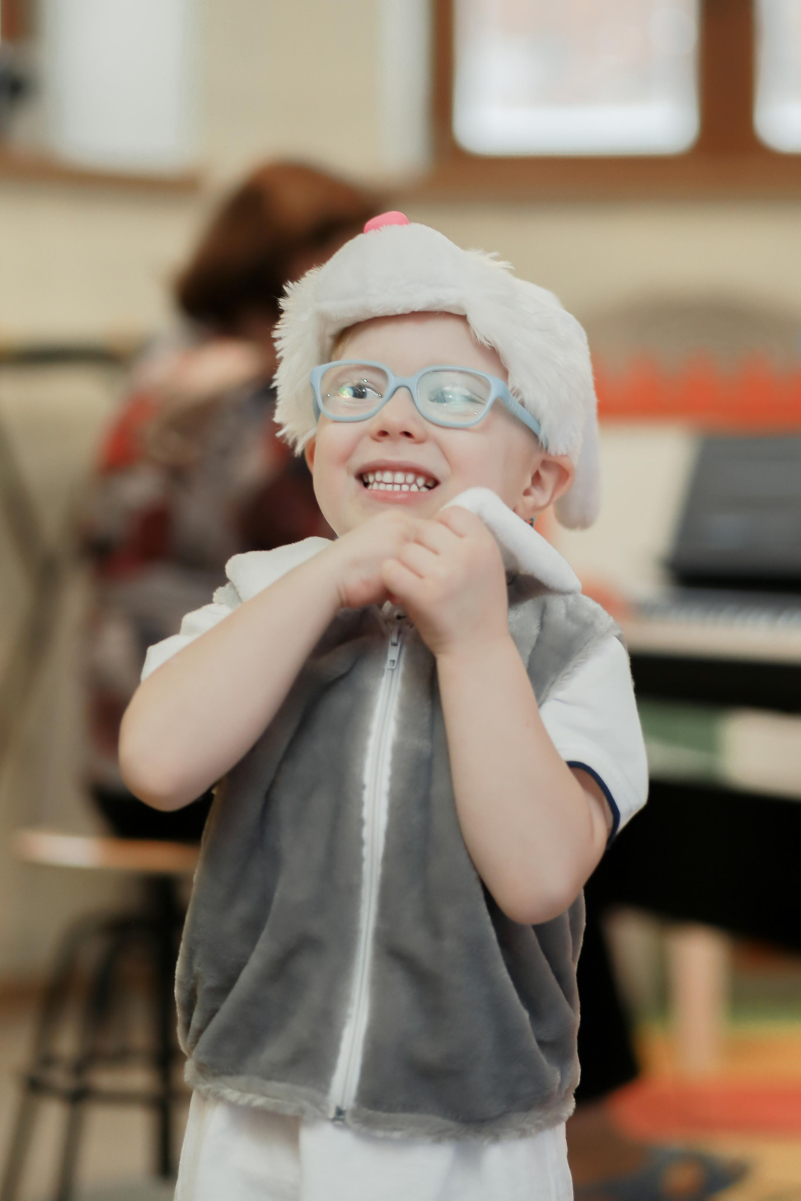 Ёлка в Любопытном Апельсине. Антонина Морозова, профессиональный семейный фотограф видеограф