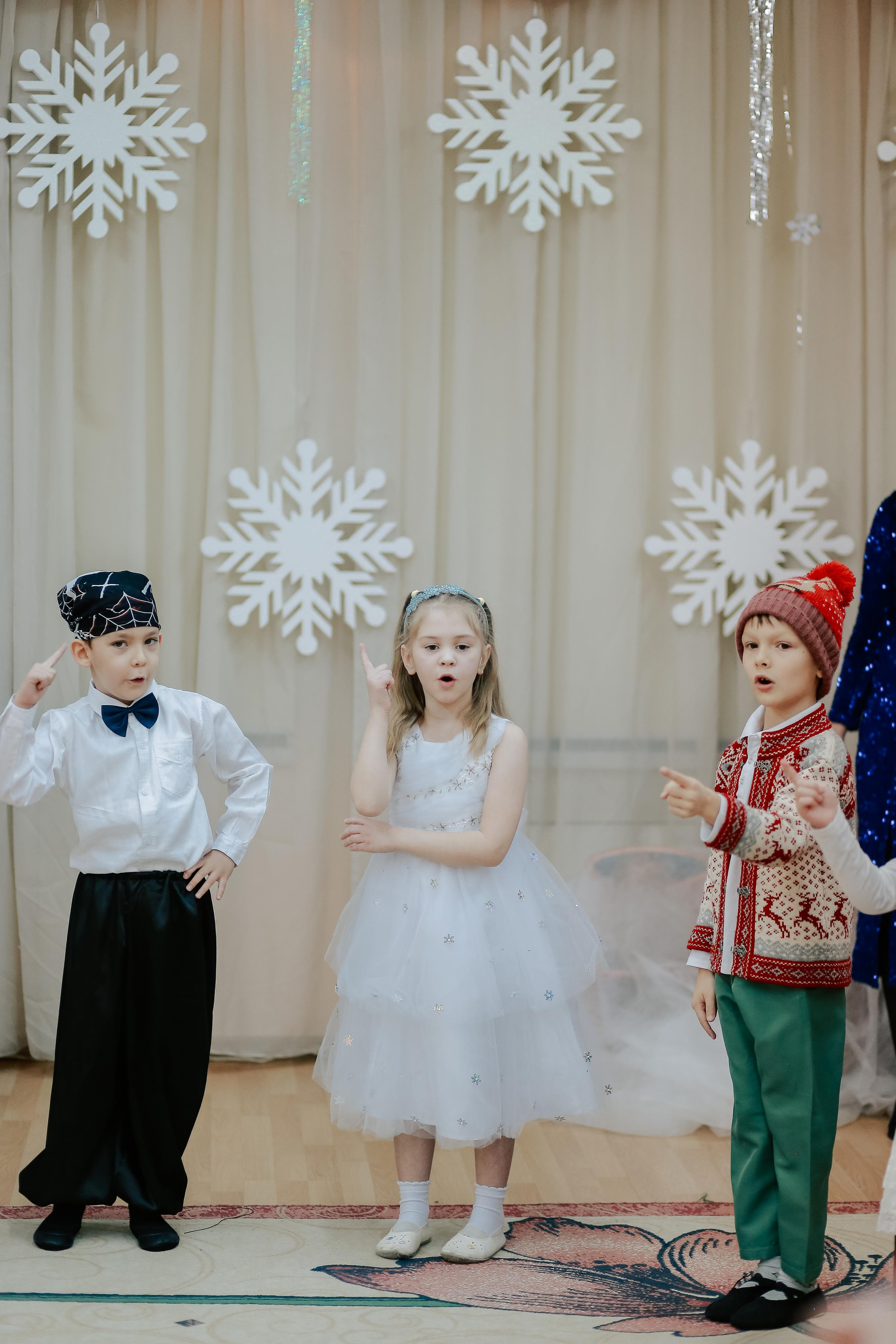 Дед Мороз в детском саду. Антонина Морозова, профессиональный семейный фотограф видеограф