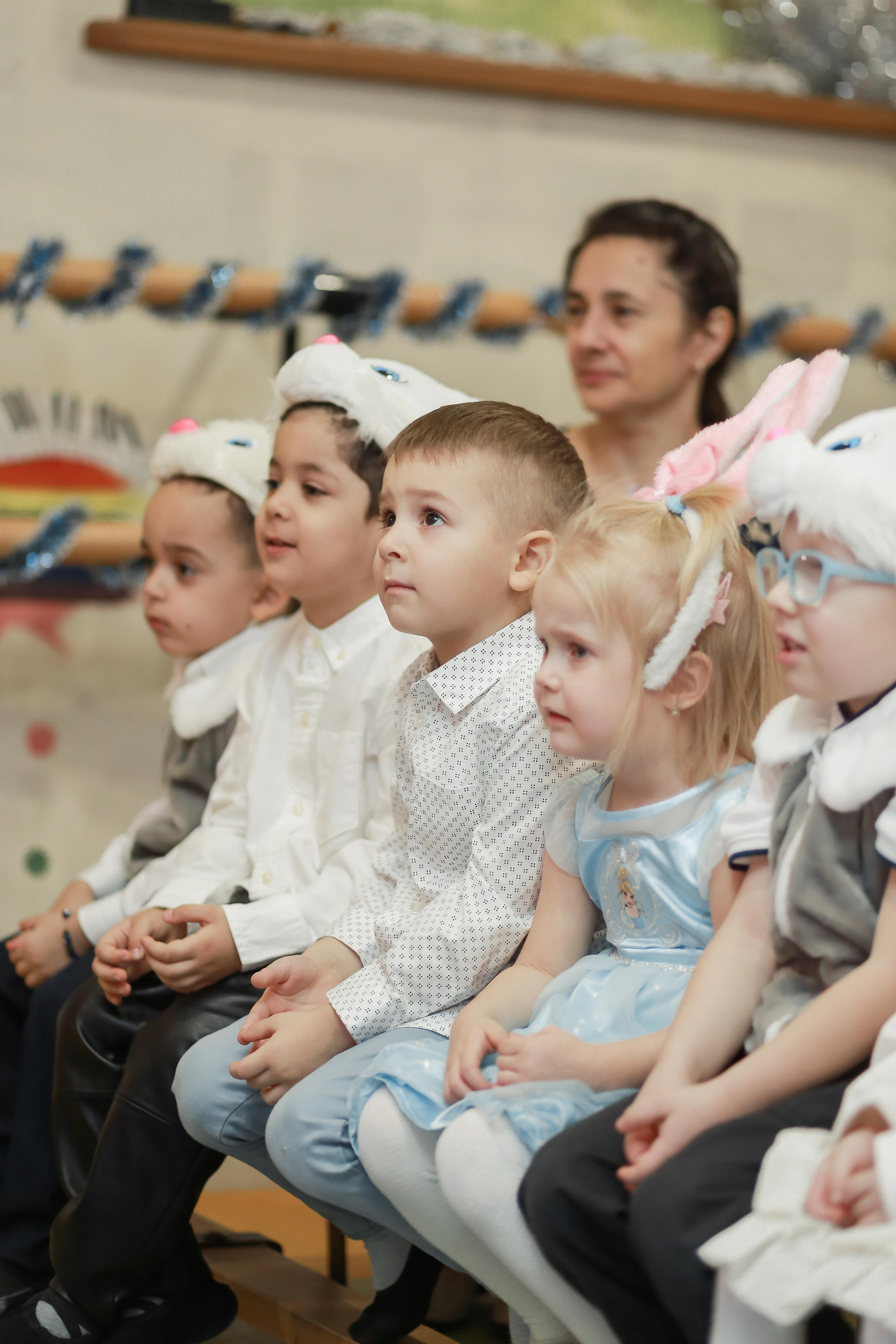 Ёлка в Любопытном Апельсине. Антонина Морозова, профессиональный семейный фотограф видеограф