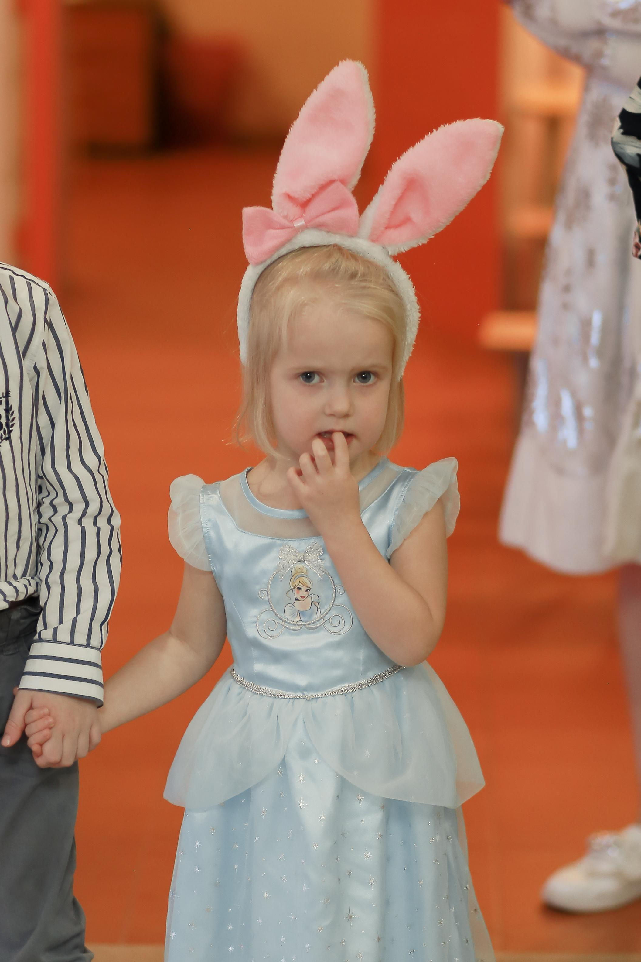 Ёлка в Любопытном Апельсине. Антонина Морозова, профессиональный семейный фотограф видеограф