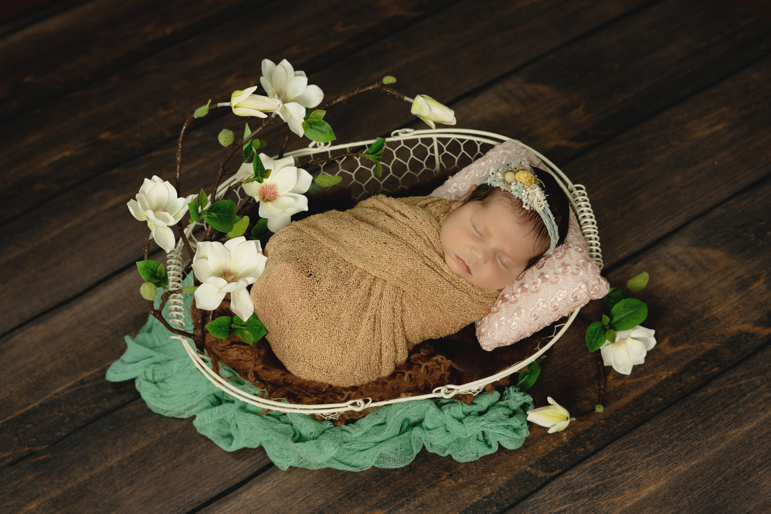 Новорожденные. Фотограф новорожденных Тюмень