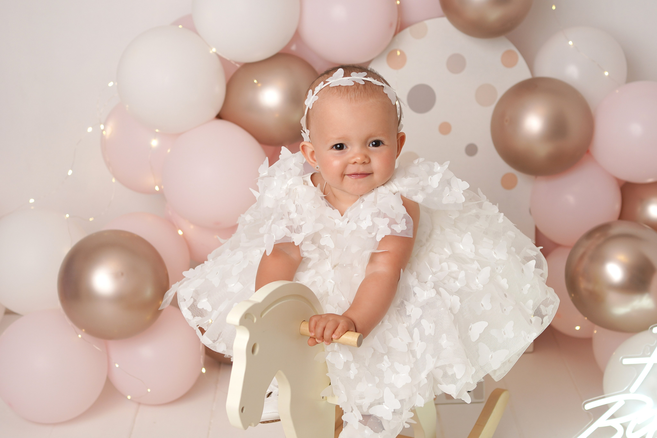 Детская фотосессия Первый годик Милены. Детский фотограф и фотограф новорожденных в Калининград Оксана Иваний