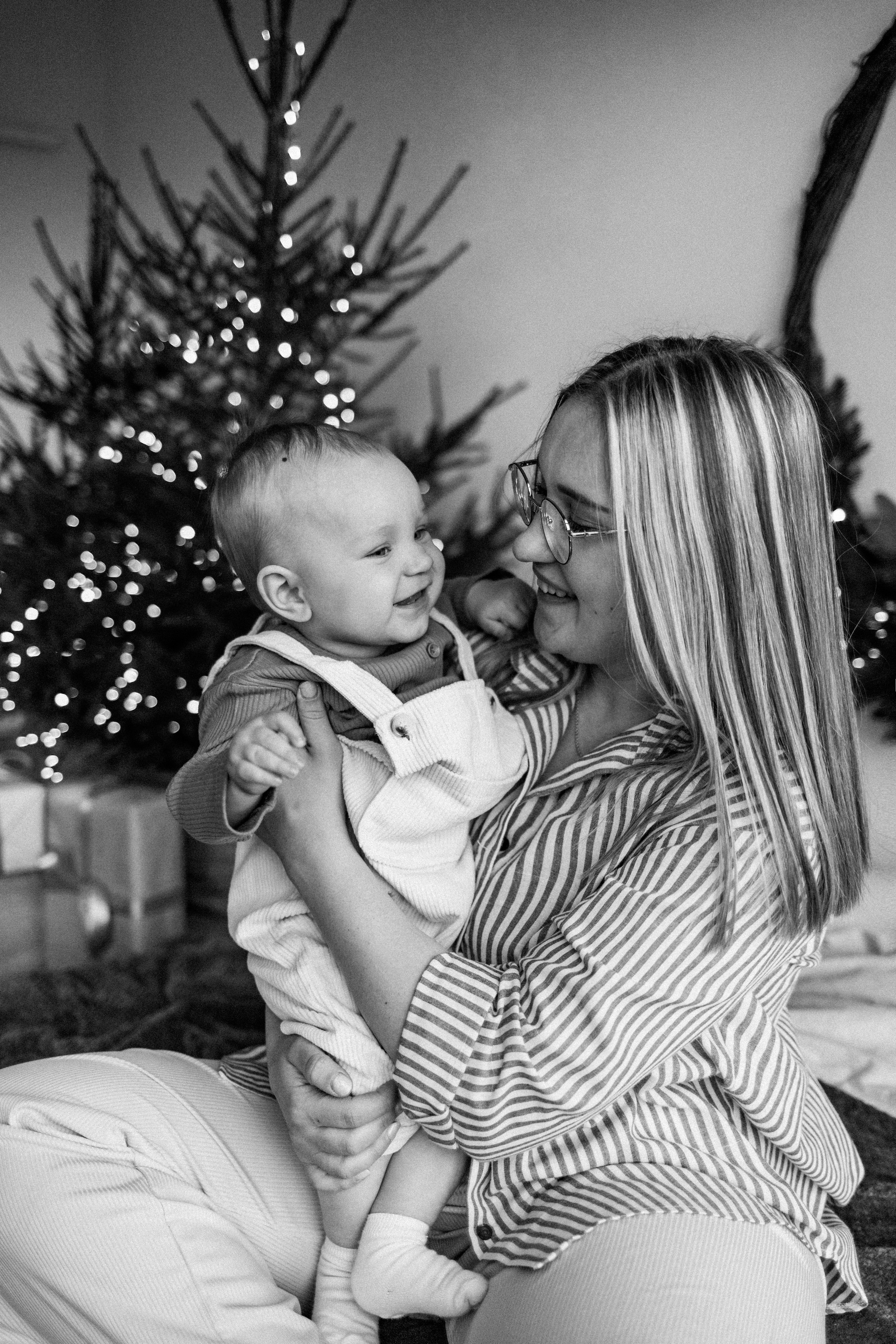 Мироша и мама Вика