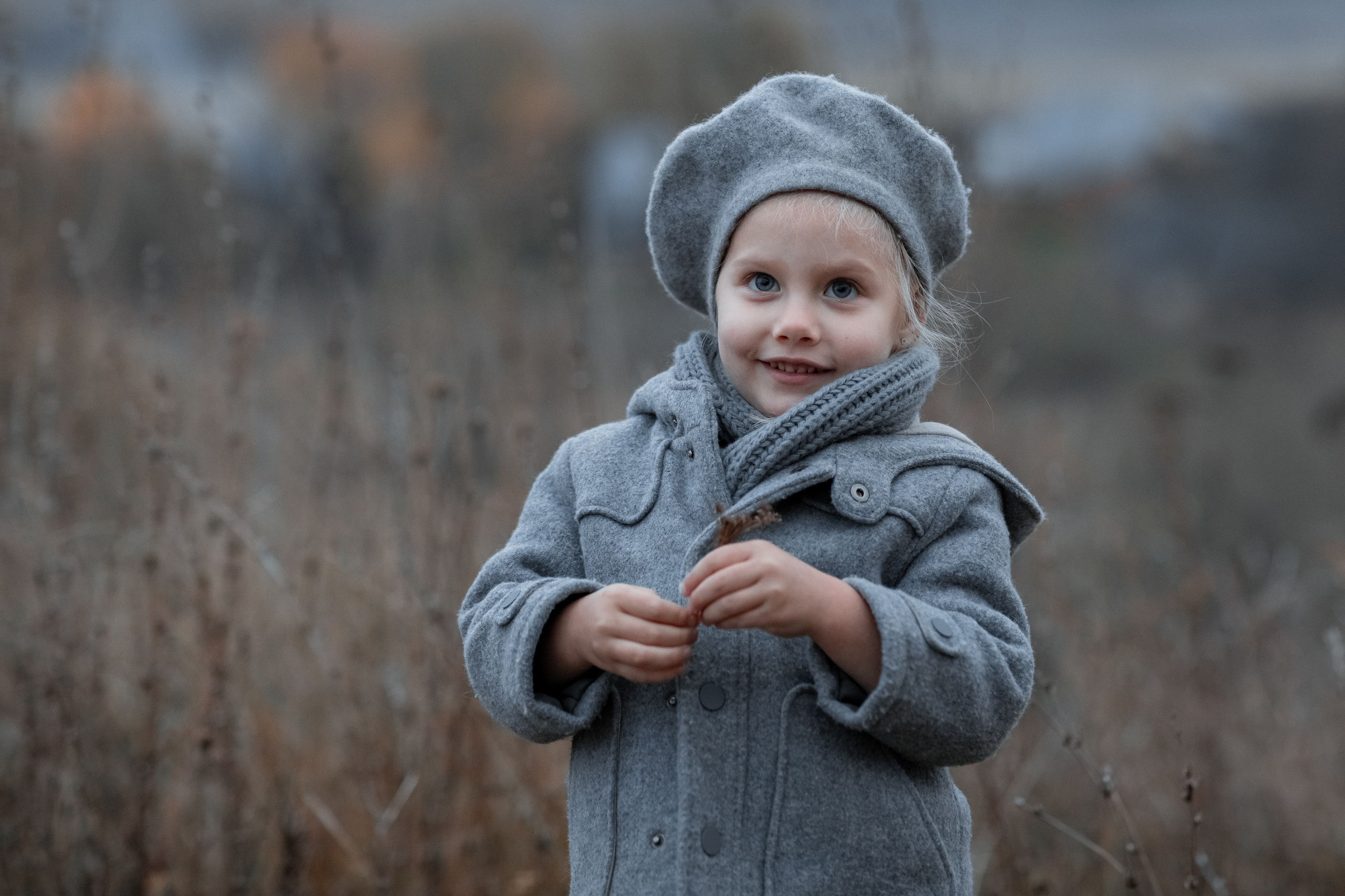 Фотопрогулка для семьи Екатерины и Сергея в Прилепах. Женский семейный фотограф Тула Москва Захарова Анна