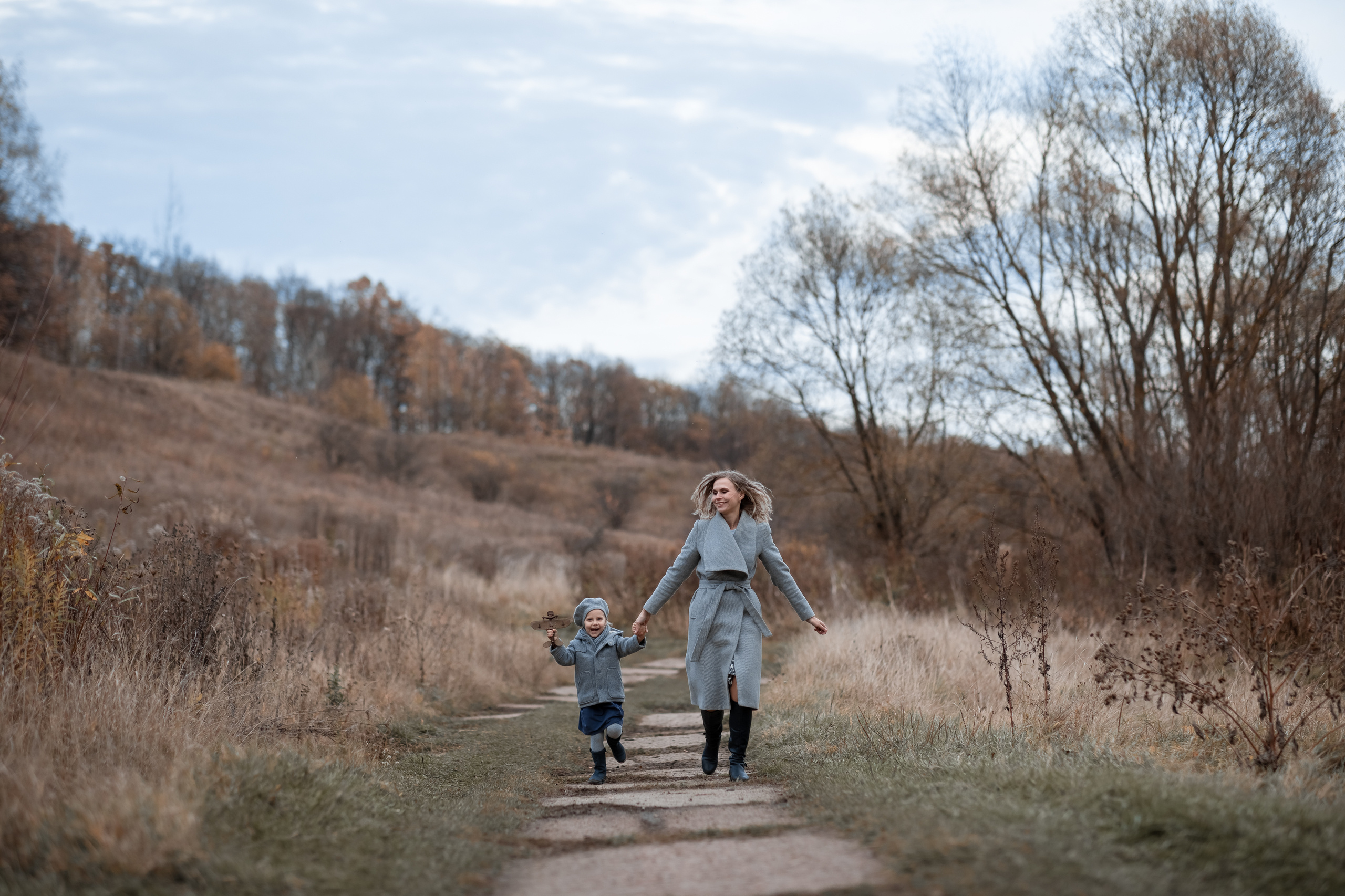 Фотопрогулка для семьи Екатерины и Сергея в Прилепах. Женский семейный фотограф Тула Москва Захарова Анна