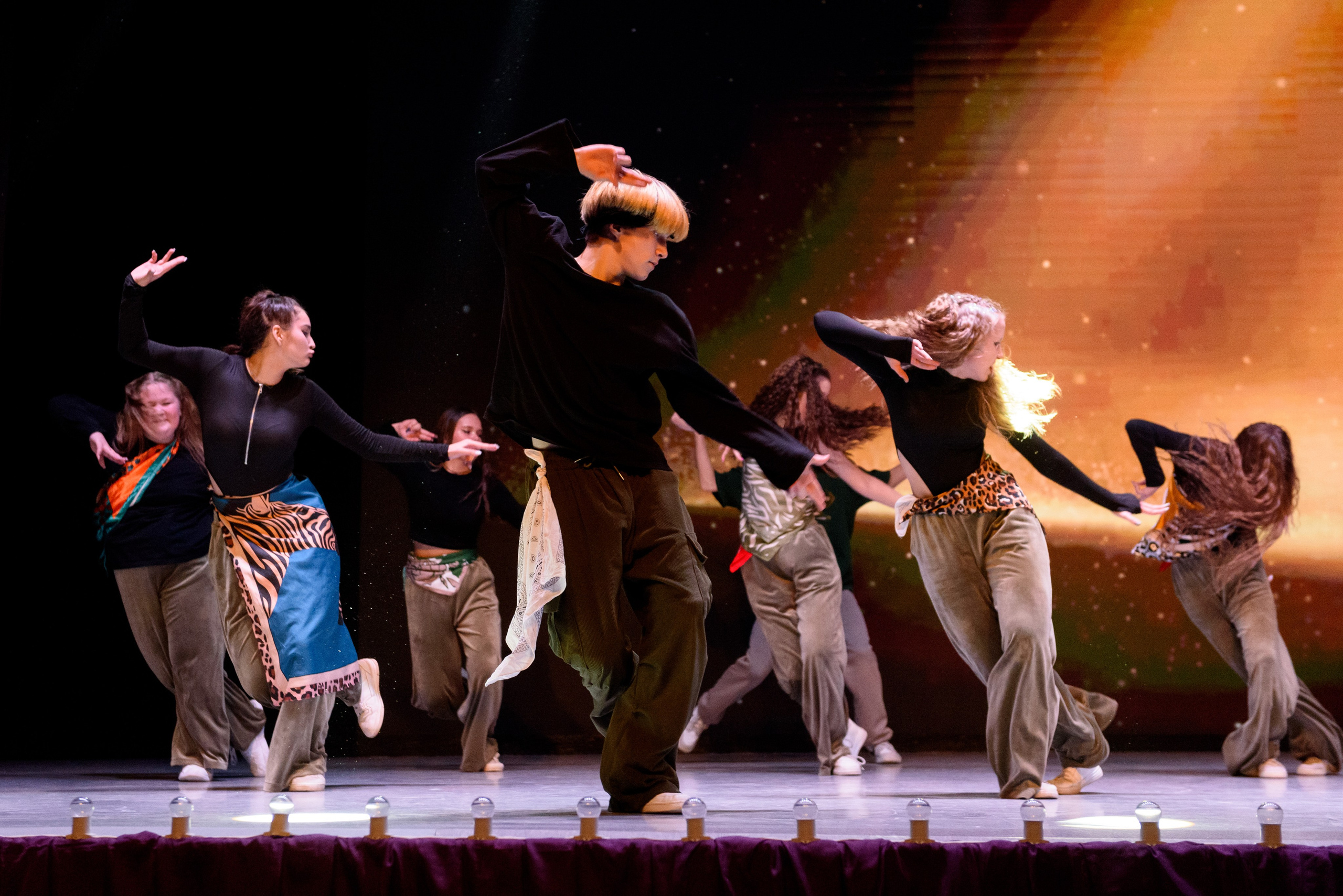 Отчётный концерт «Зажигай». Главная