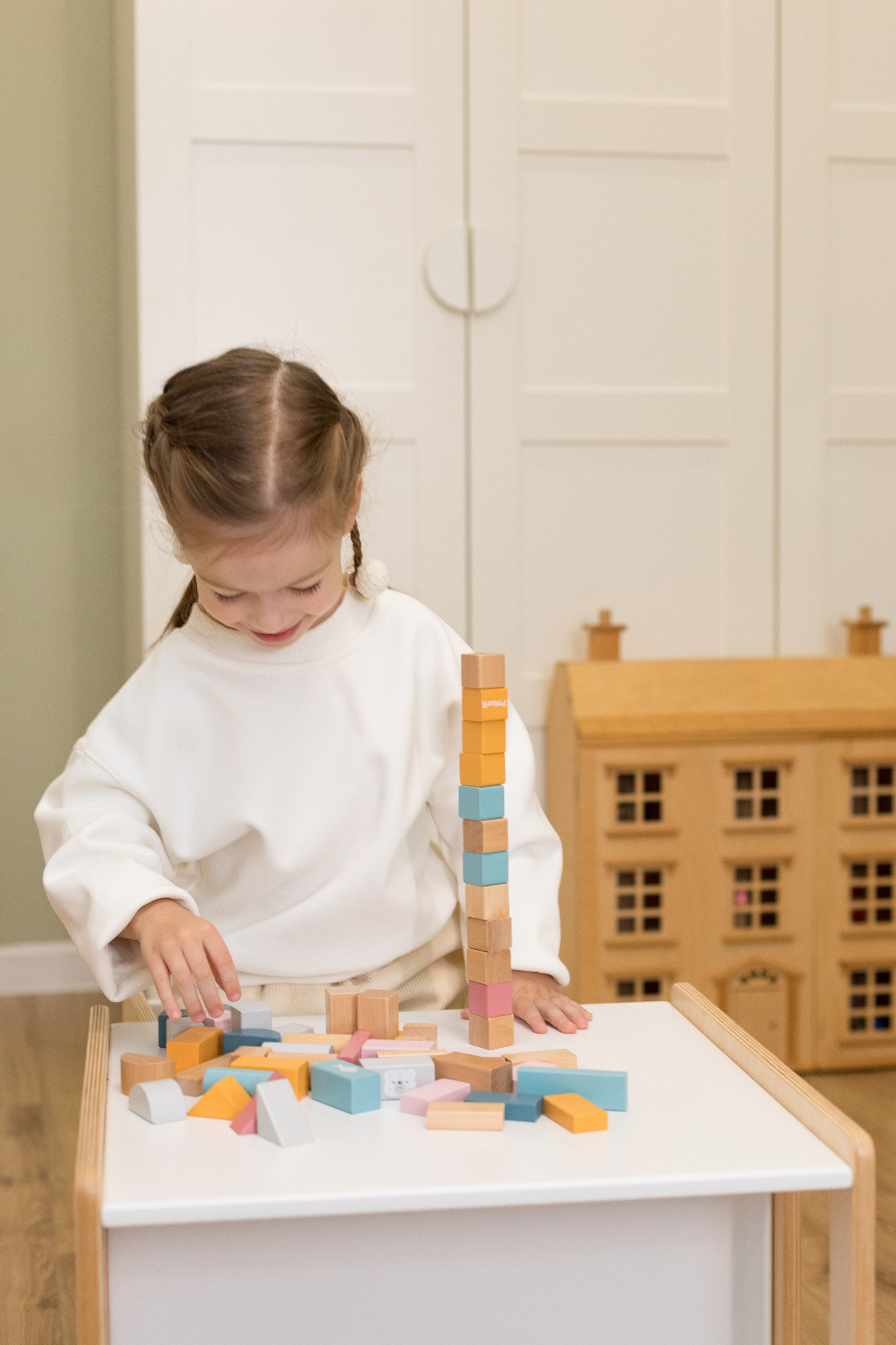 Фотосессия деревянных игрушек. Детский и контент фотограф Надя Волкова Санкт-Петербург