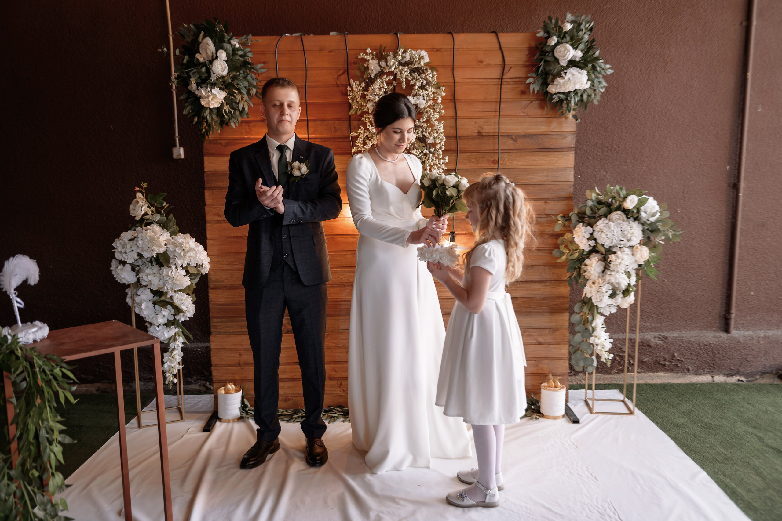 Эдуард и Виктория. Свадебный фотограф Белгород Валуйки Старый Оскол Воронеж