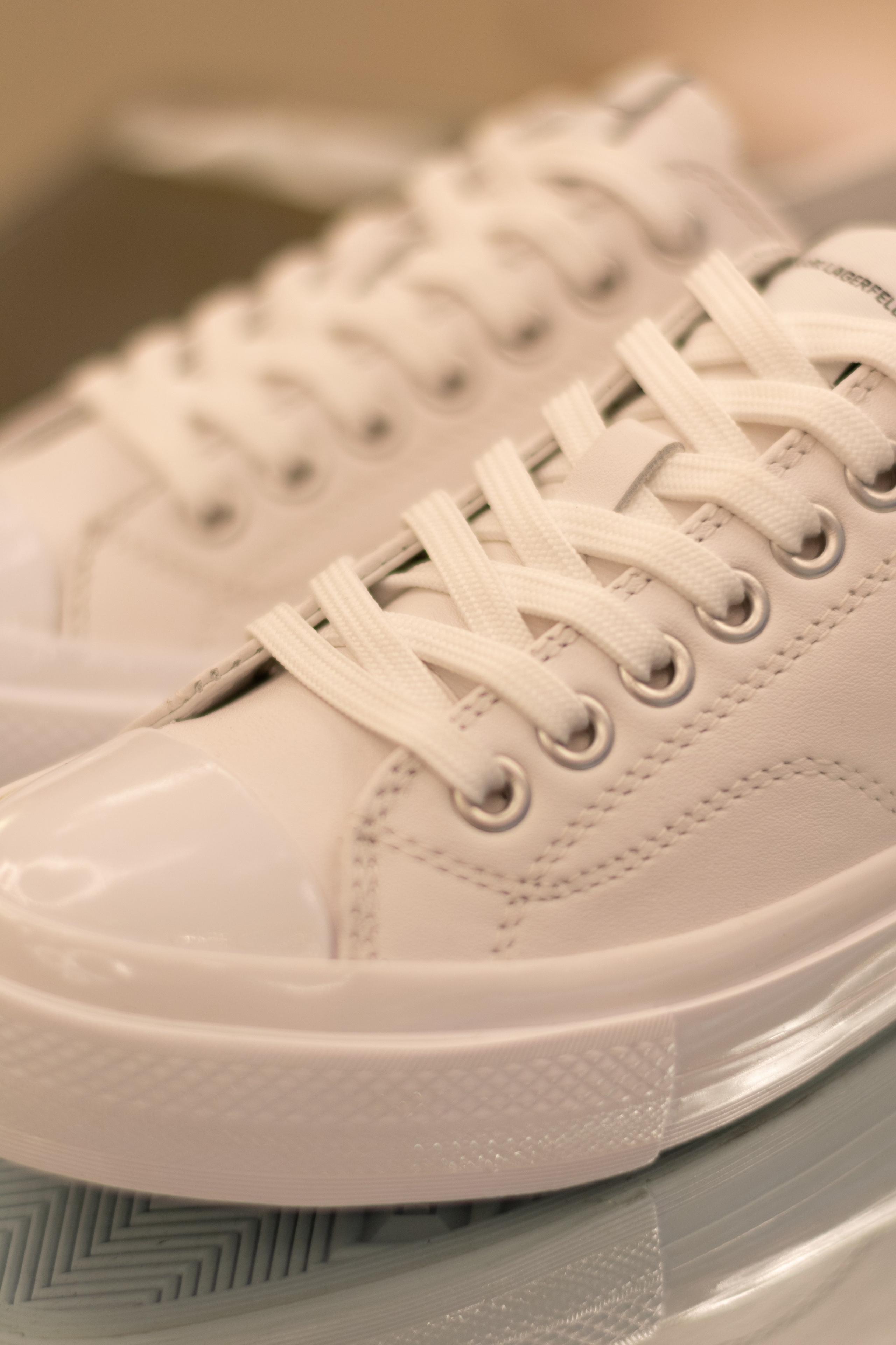 Для организаций. Предметная фотосессия для обувного магазина Capsula. Фотограф/видеограф Богдан Голованов