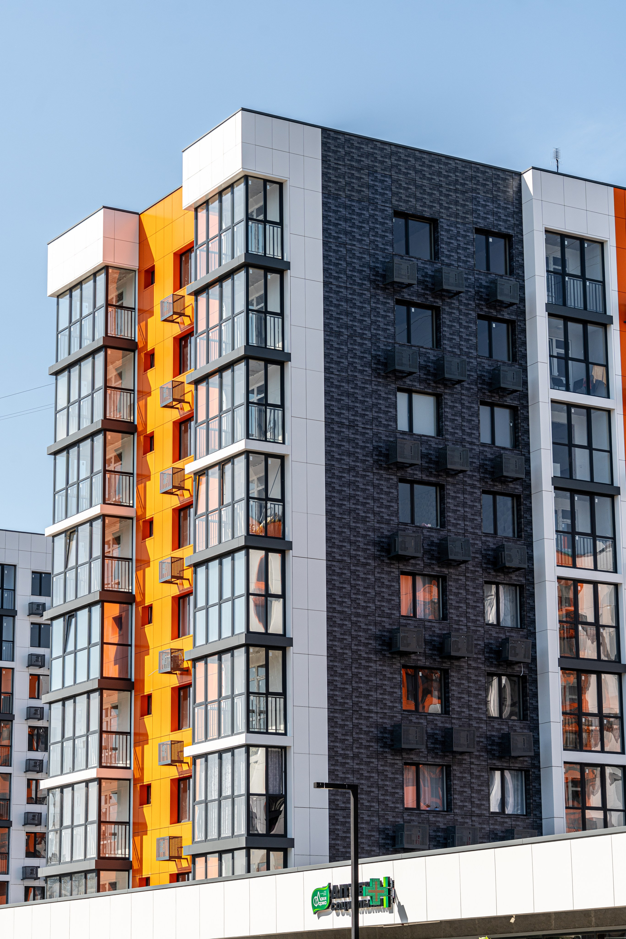 Фотосъемка жилых комплексов для застройщиков в Краснодаре Профессиональная фото и видео съемка ЖК в Краснодаре — архитектурная съемка. Шедевры для Вас! Фотограф и Видеограф в Краснодаре Пахиев Руслан