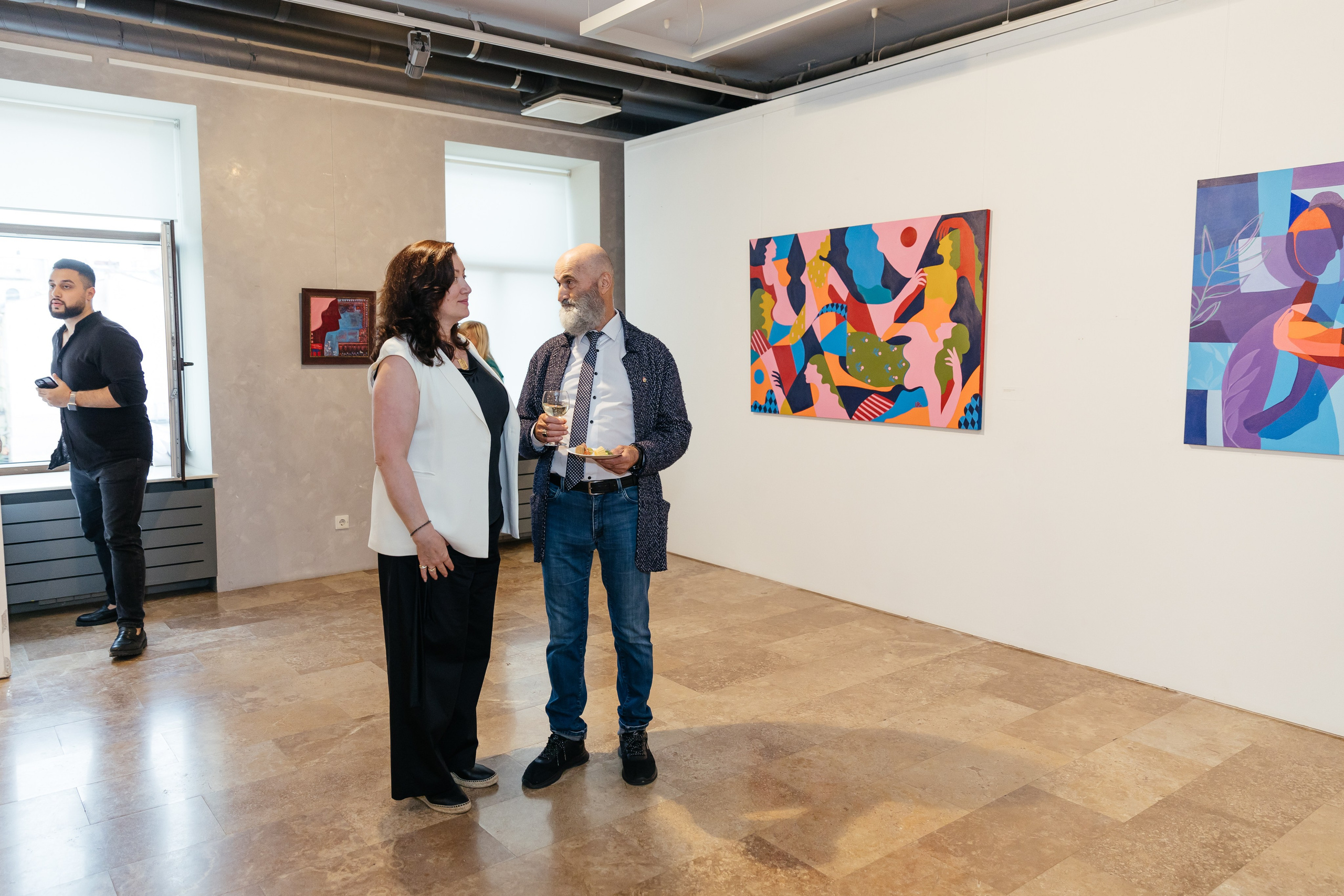 Выставка Лиры Алборовой «Цвет — это я». Свадебный и репортажный фотограф в Санкт-Петербурге Николай Голованов