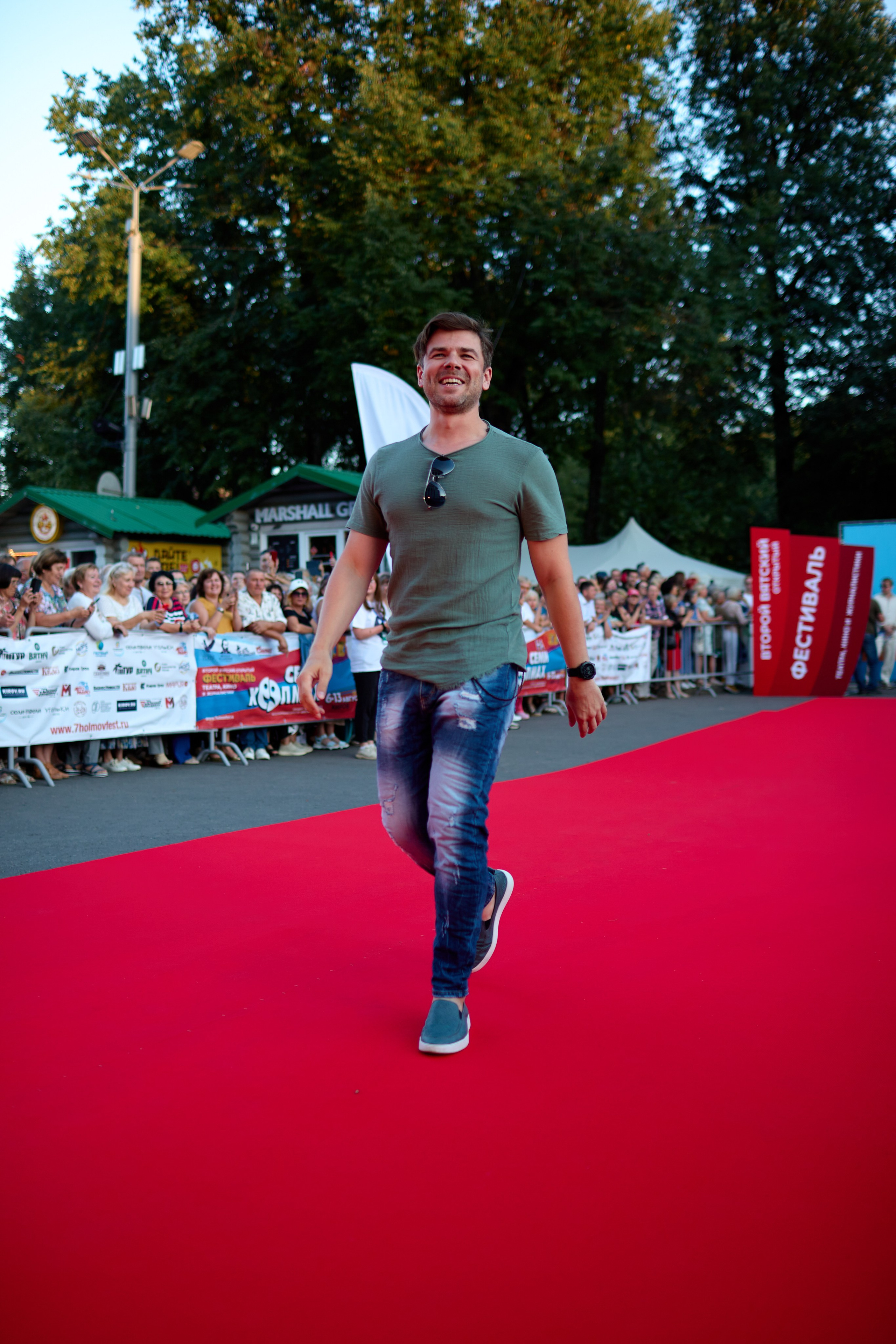 Открытие фестиваля «На семи холмах» 2023. Фотограф Илья Прохоров в Кирове