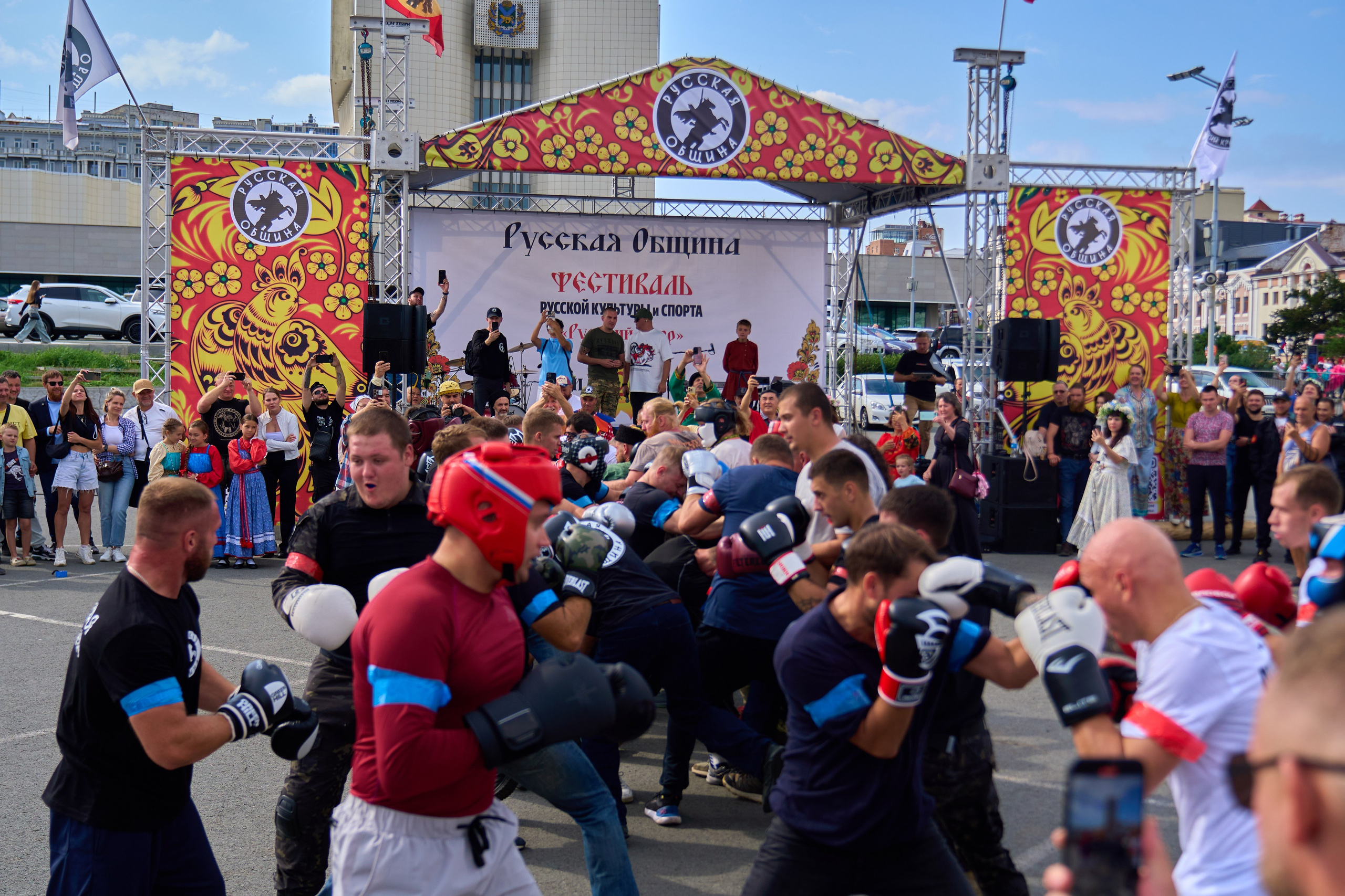 Фестиваль «Русский Двор». Фотограф во Владивостоке