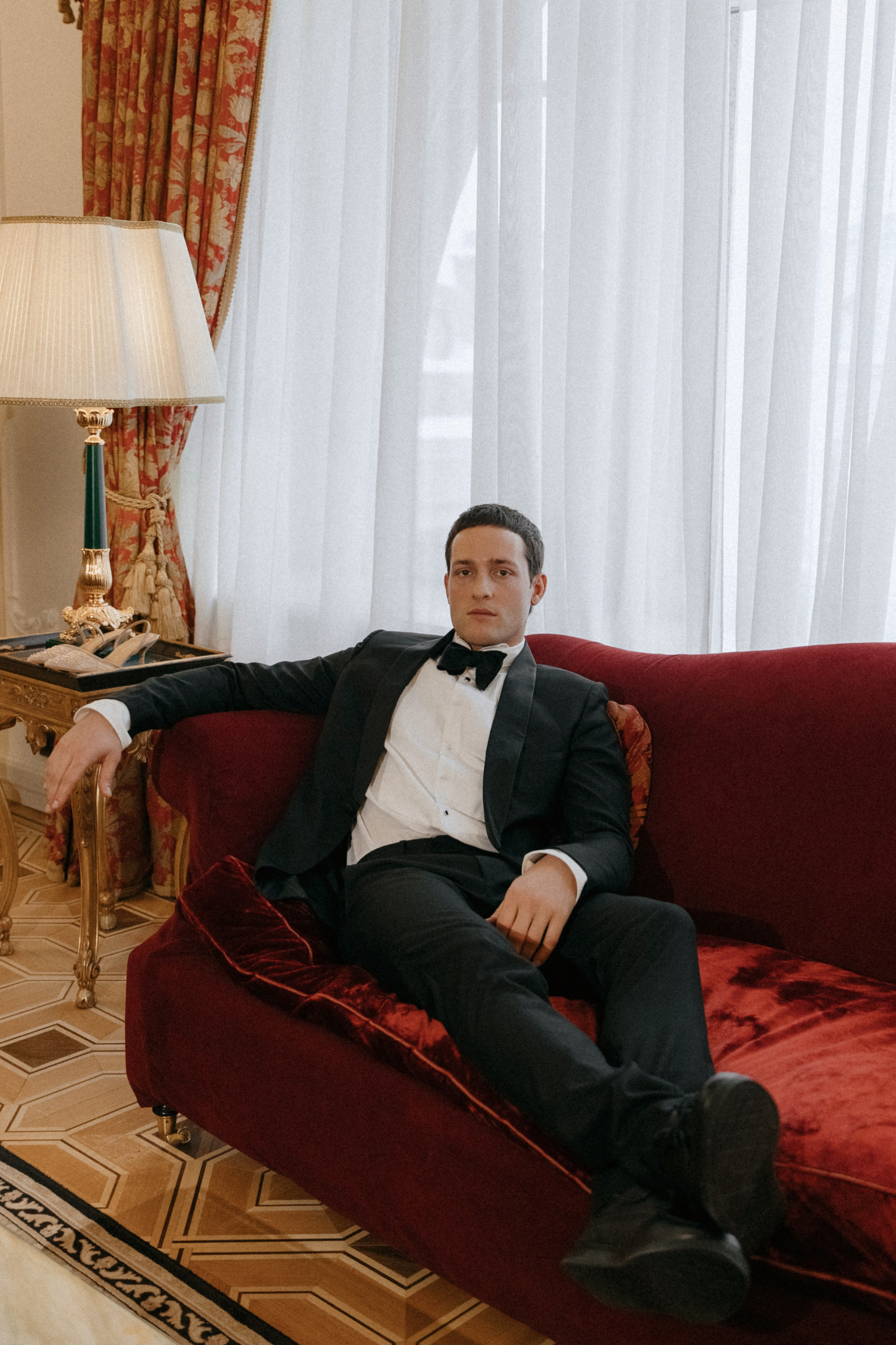 Свадебная фотосъемка в отеле Савой. Свадебный фотограф Москва