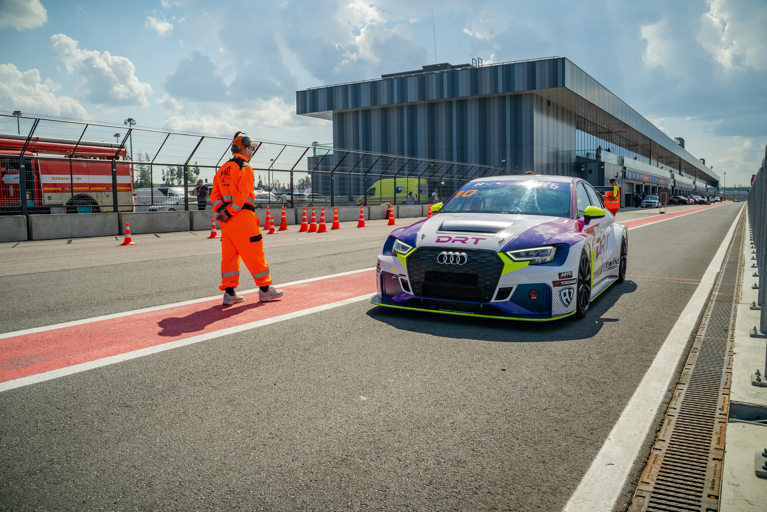 Garage Fest 2024. Фотограф Александр Вишняков