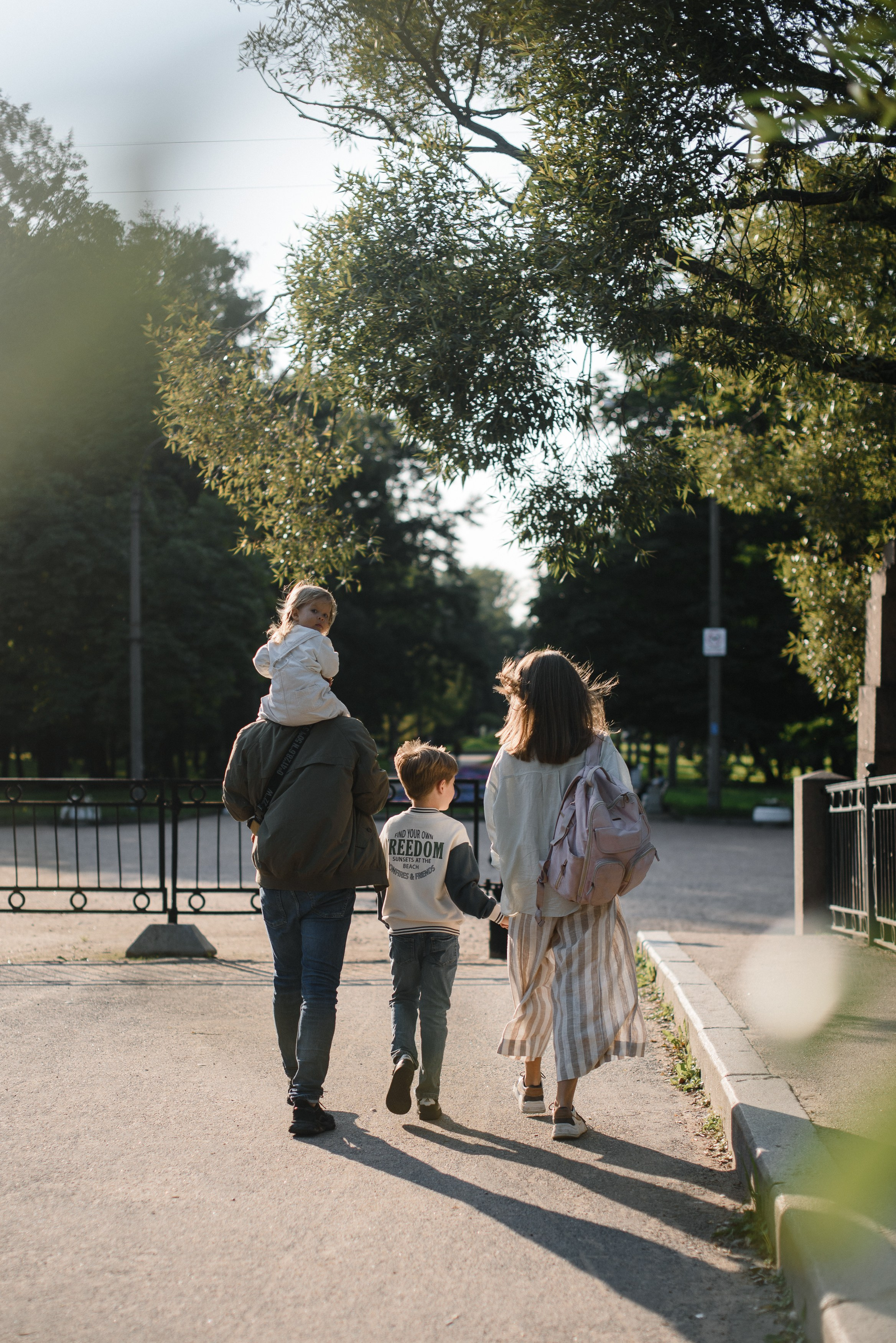 Летний вечер в Екатерингофе. Фотограф Денис Неместо, портрет, репортаж