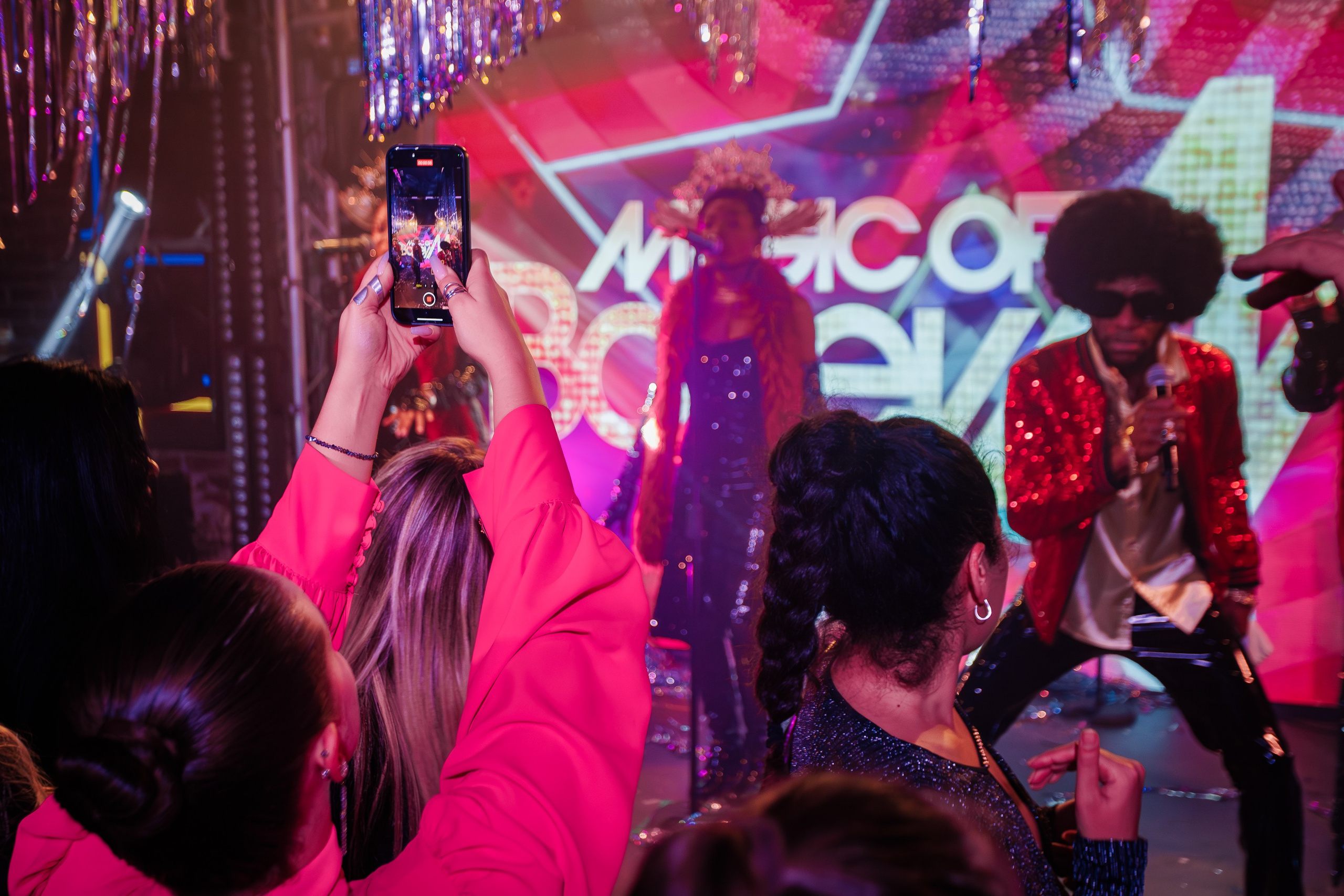 «Magic of BONEY`M «_Чайка на пляже_Ялта_06.12.2025 г. Аминов Руслан | Фотограф