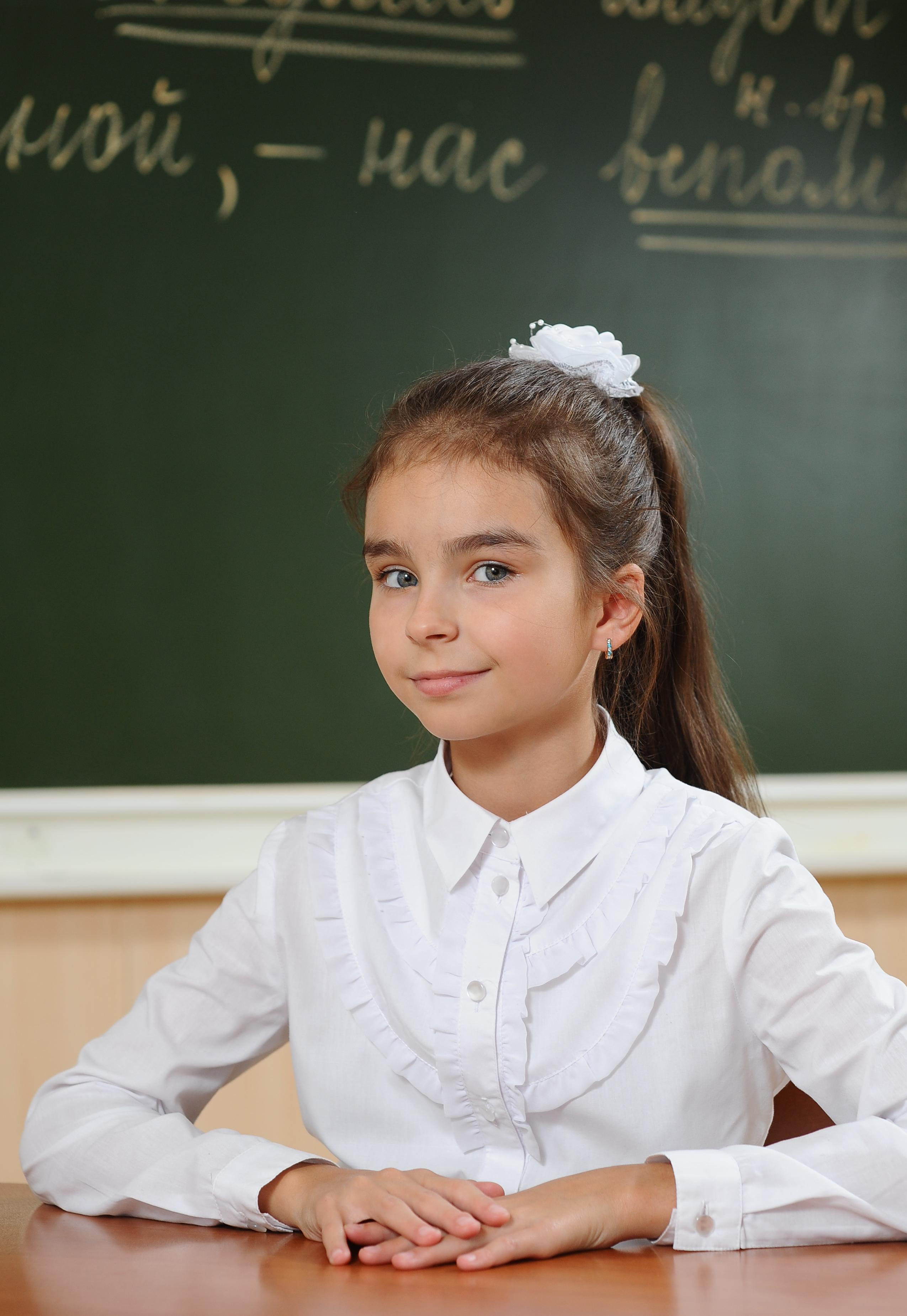 4 класс для альбома. Детский портрет