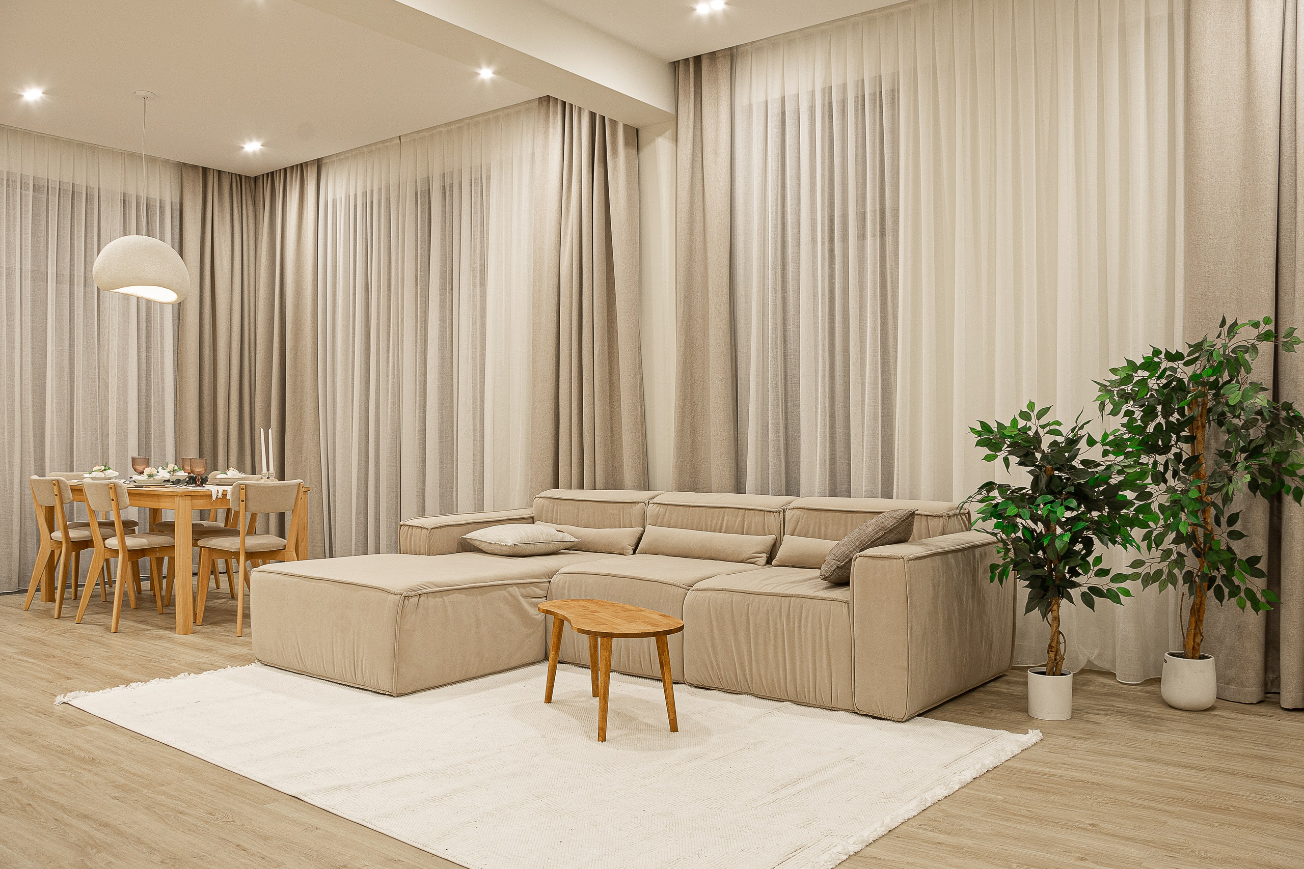 Дом на Красной Поляне. Стрит съемки для маркетплейсов в Сочи | ИИ контент | fashionprod