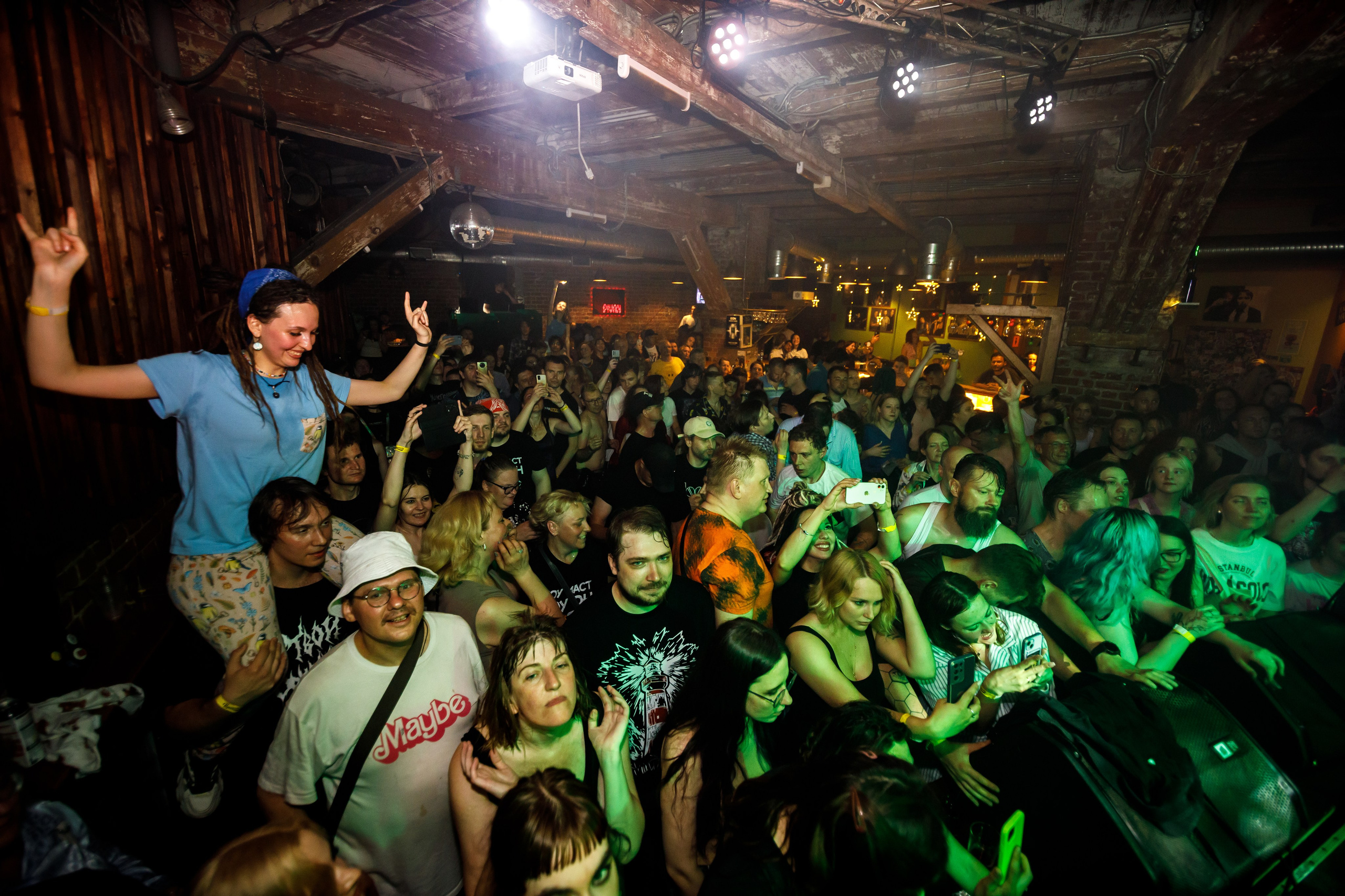 РАДИОПОМЕХИ. Фотограф Елена Богачева (lenalena_na_na_na)