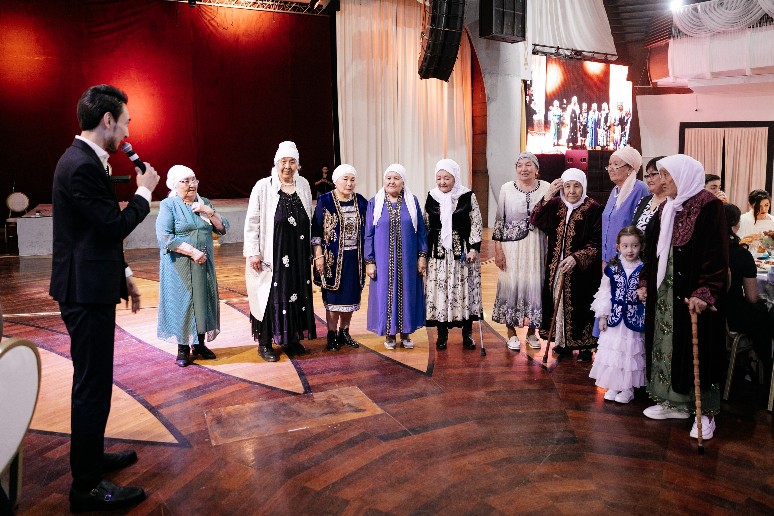 Свадебный банкет Абылайхан и Меруерт. Akkanatart.kz