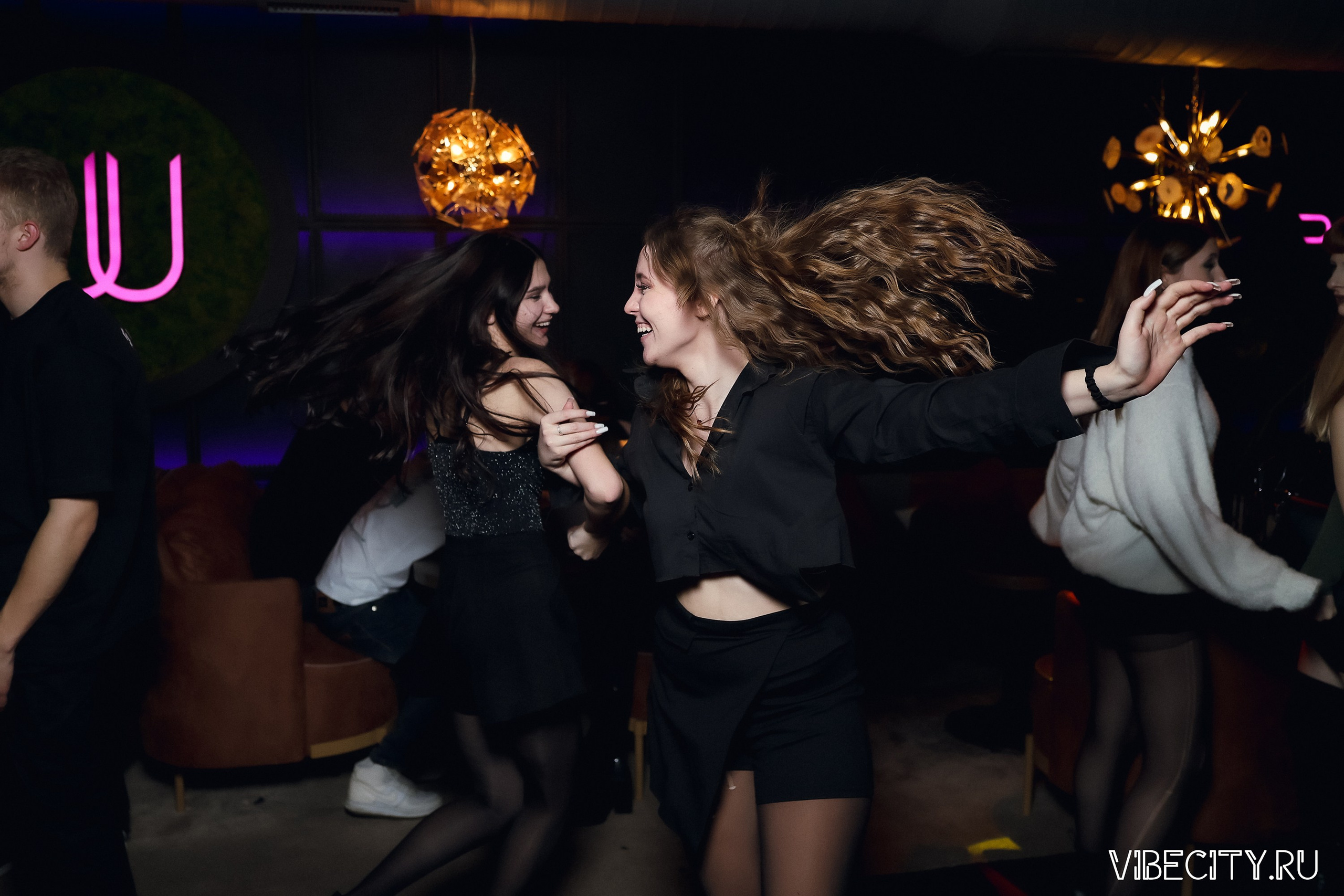 DOUBLE U. VIBECITY.RU Вайб Сити Ру Фоторепортажи Фотоотчеты Калининград