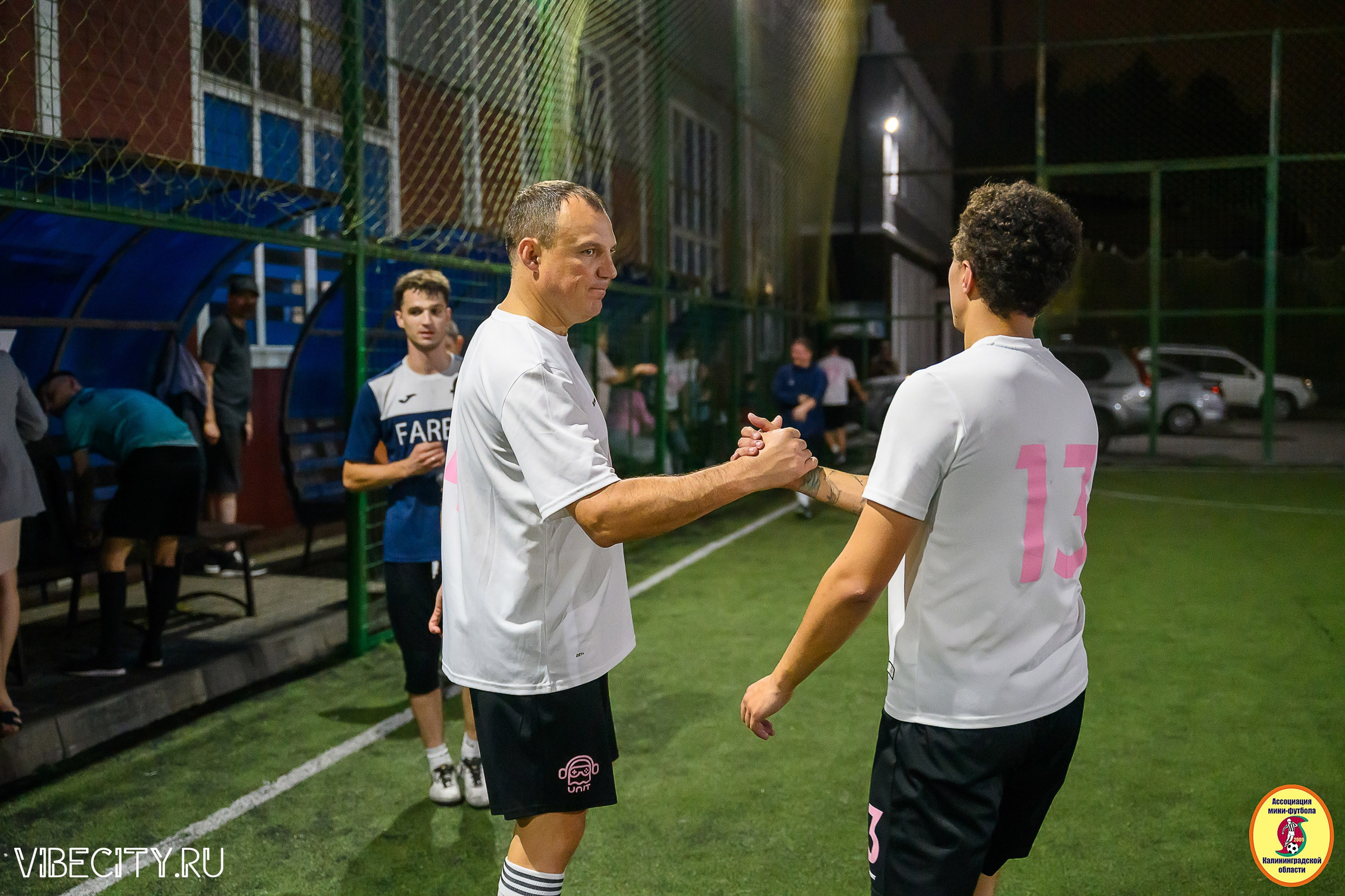 ФИНАЛЬНЫЕ ИГРЫ КУБКА МИНИ-ФУТБОЛЬНОЙ ЛИГИ И КУБКА КОРПОРАТИВНОЙ МФЛ 2025. VIBECITY.RU Вайб Сити Ру Фоторепортажи Фотоотчеты Калининград