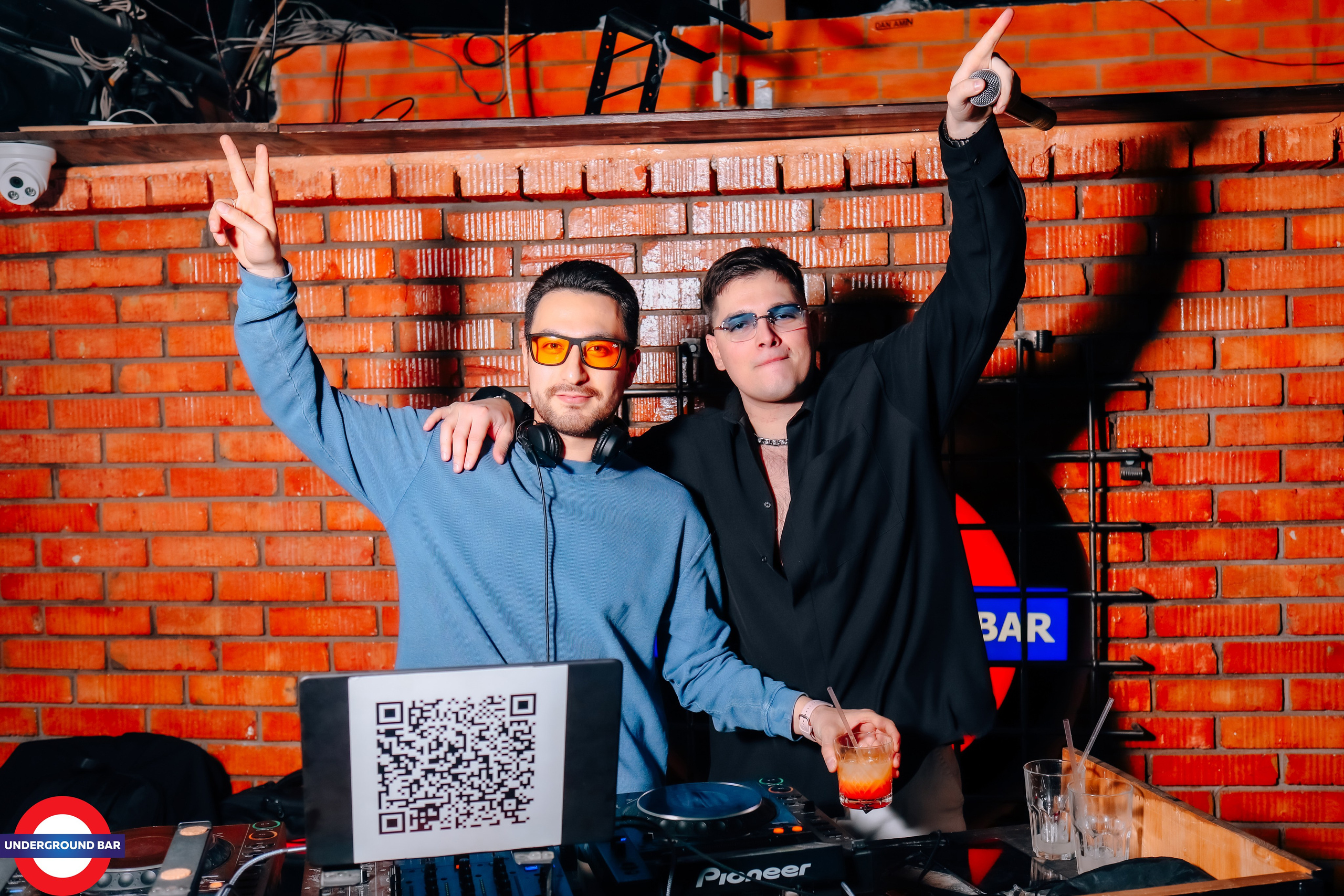 Ночной клуб. Max Vegas