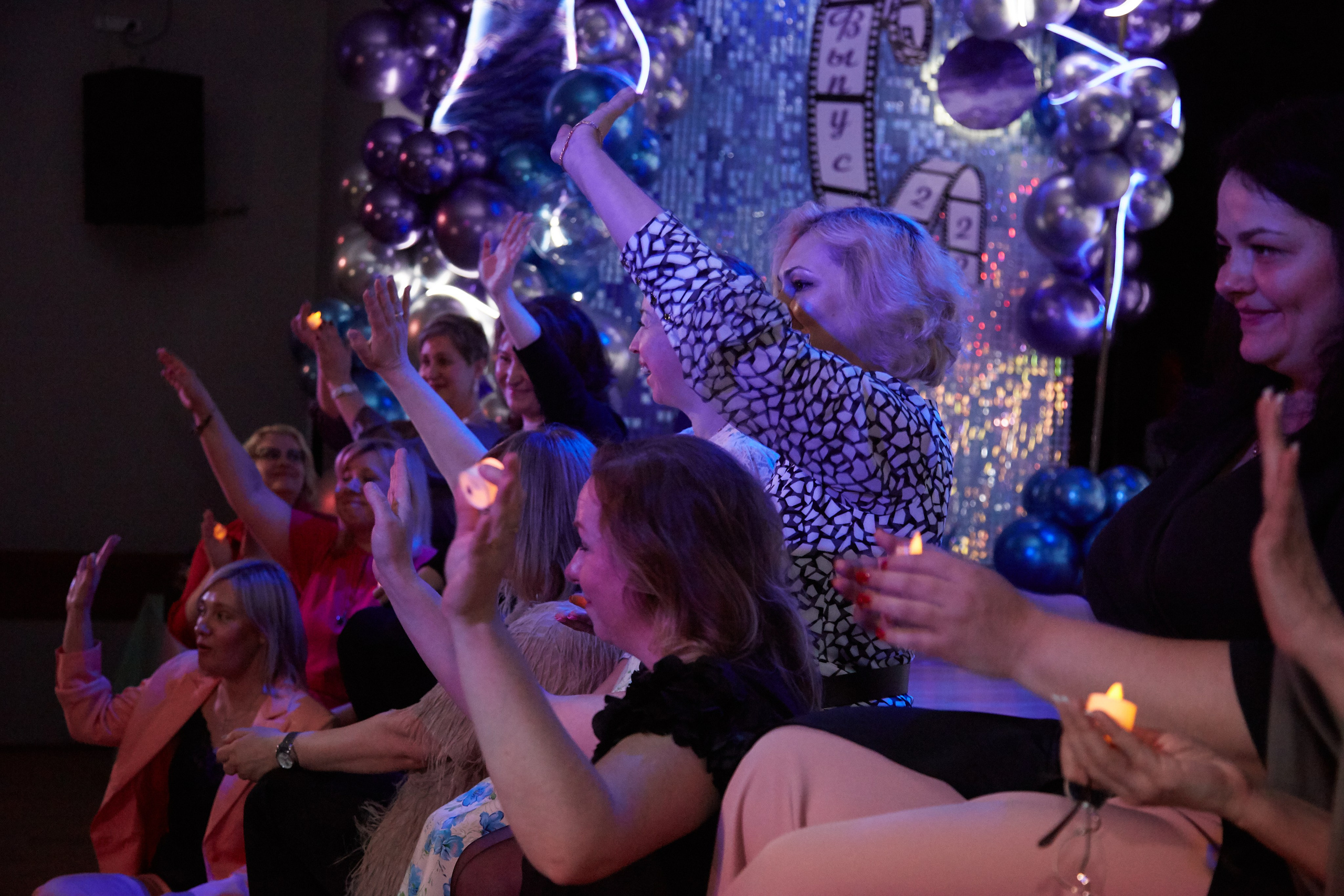 Последний звонок. Фотограф Савченко Люба. Москва