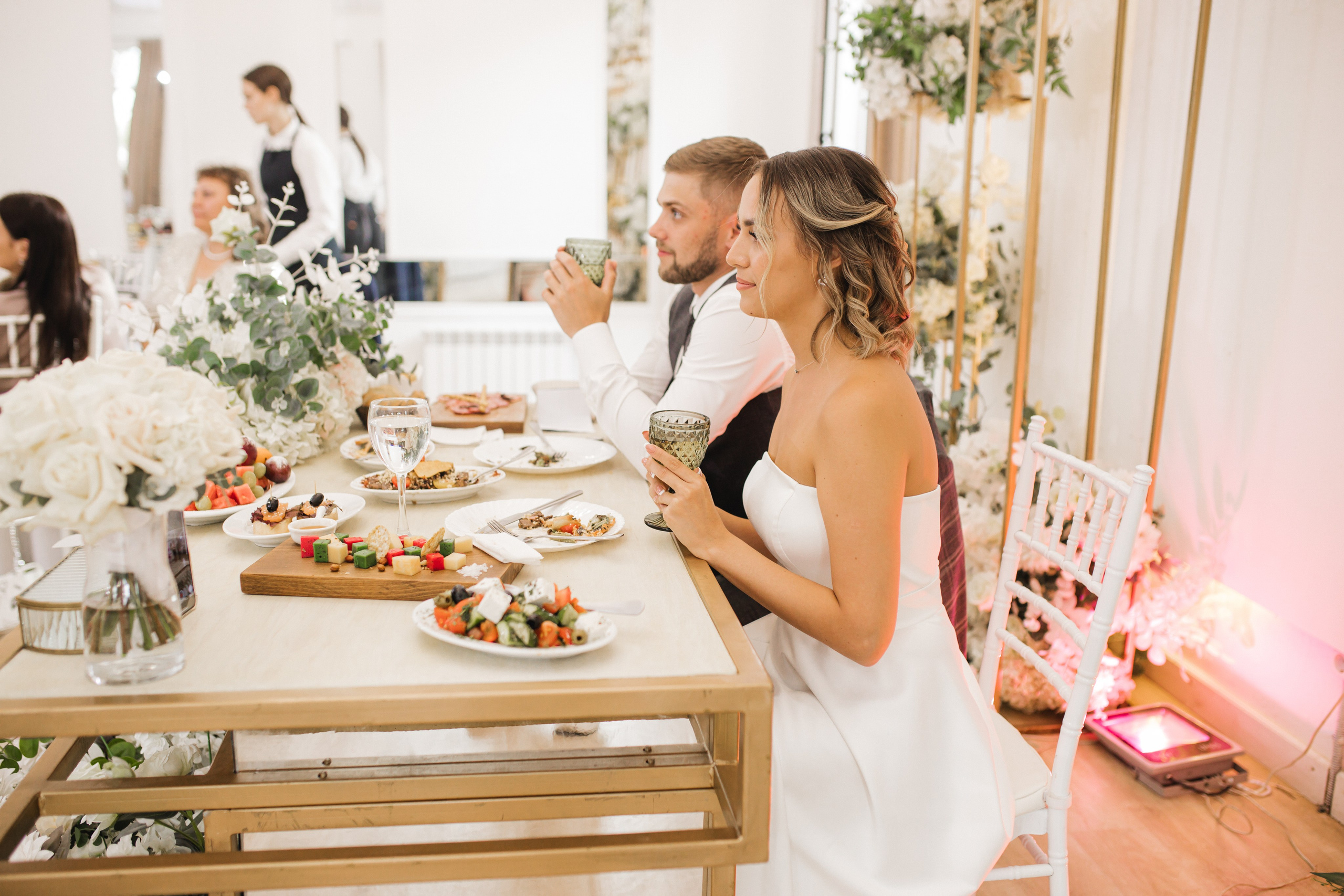 Света и Влад (регистрация банкет). Семейный и свадебный фотограф в Екатеринбурге Орлова Ирина