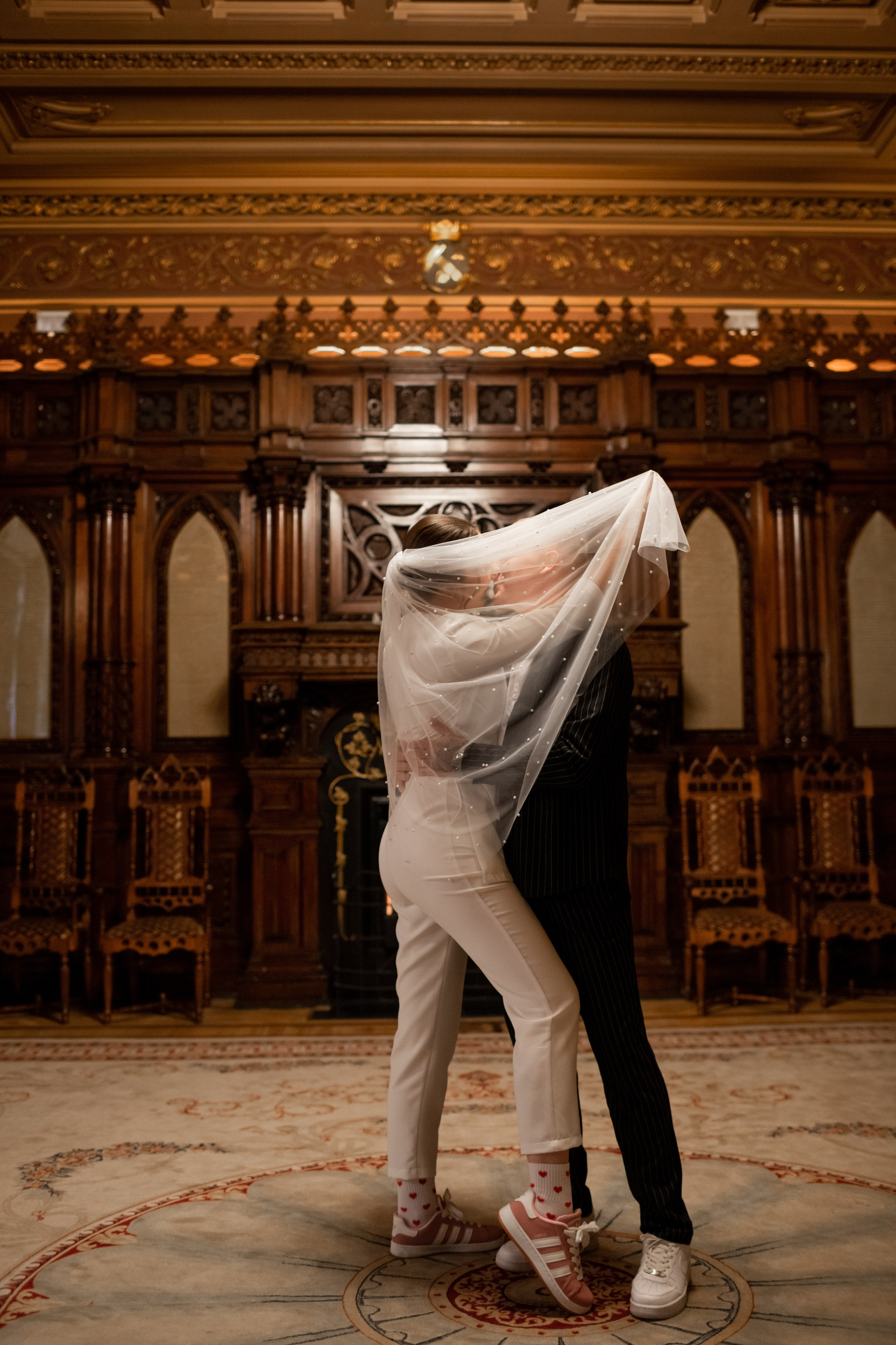 Свадебная фотосессия в центре Петербурга. Свадебный фотограф Кирилл Белый