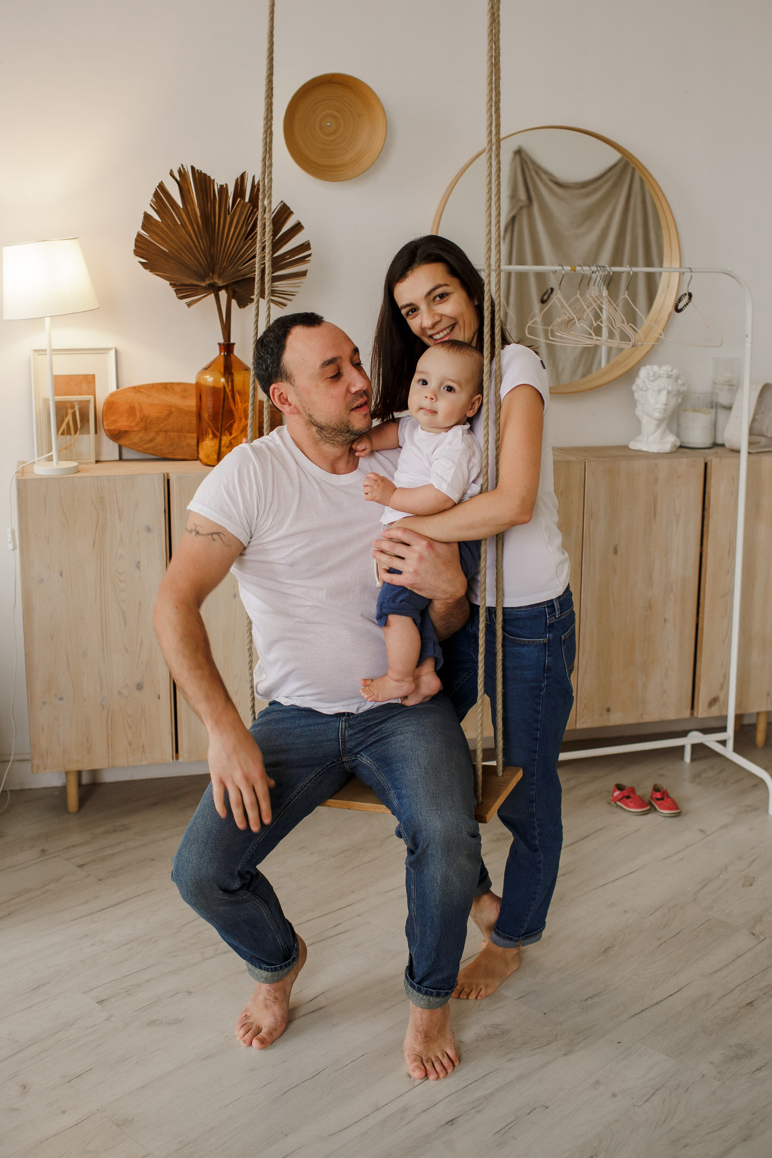 Семейная фотосессия в студии. Свадебный фотограф Кирилл Белый