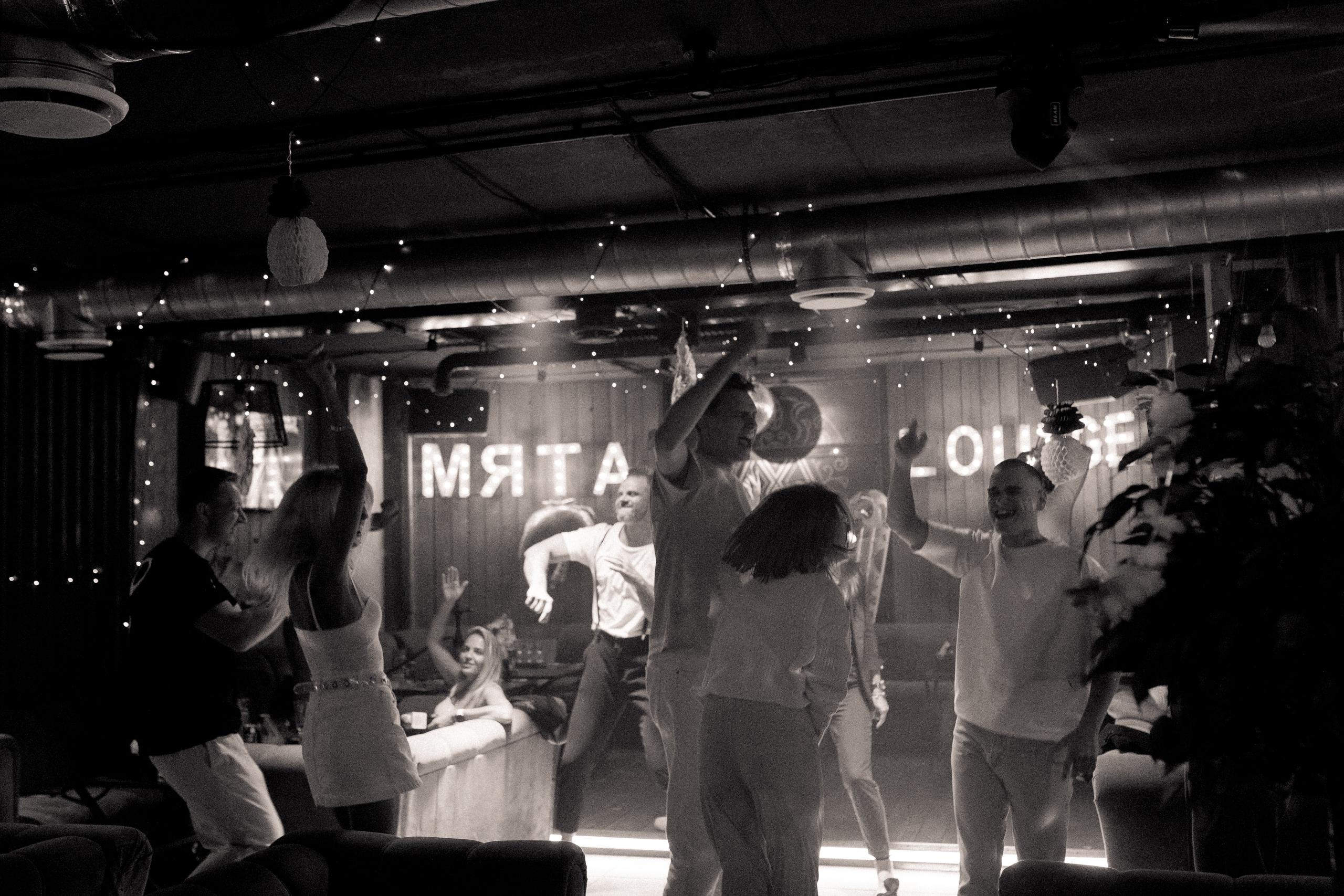 25\08\2023 Караоке в Мяте Спортивная. Мята Спортивная — Кальянная, караоке, бар в Минске