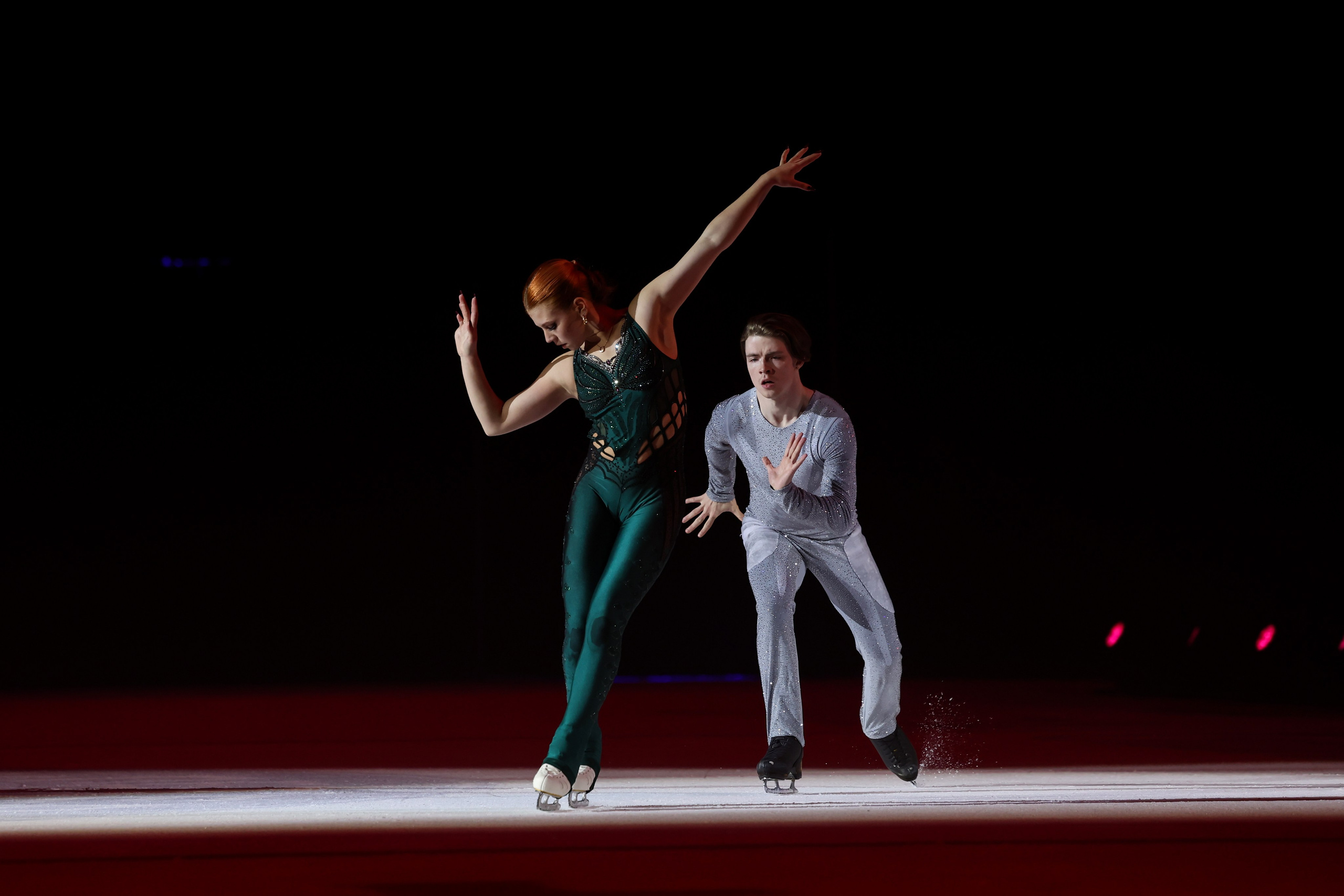 «Русалочка» шоу Евгения Плющенко 26 октября 2024. Спортивный и репортажный фотограф Антон Тереханов