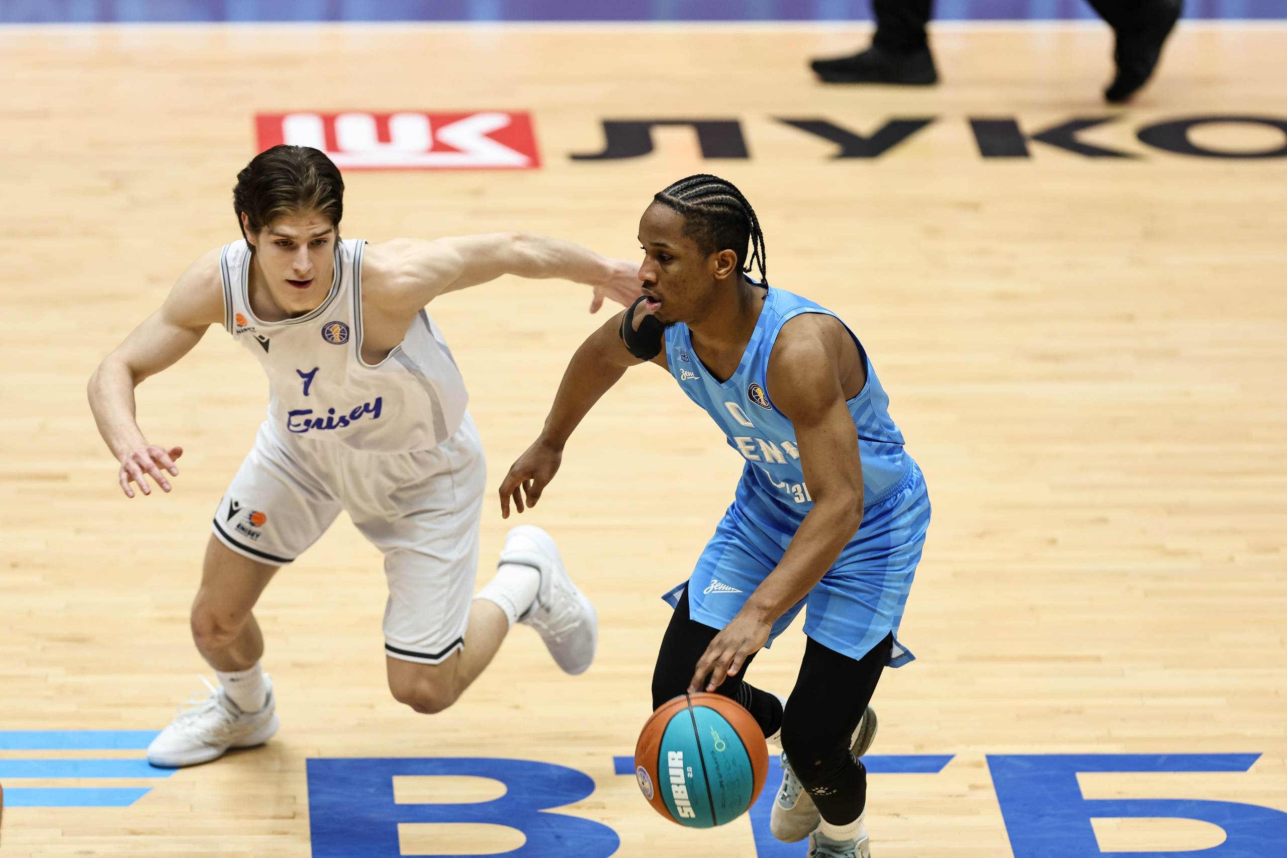 Зенит-Енисей 10.03.2024. Спортивный и репортажный фотограф Антон Тереханов