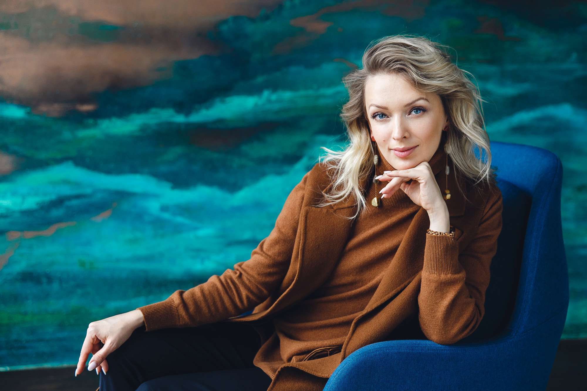 Деловая фотосессия в студии для бизнес леди, Москва