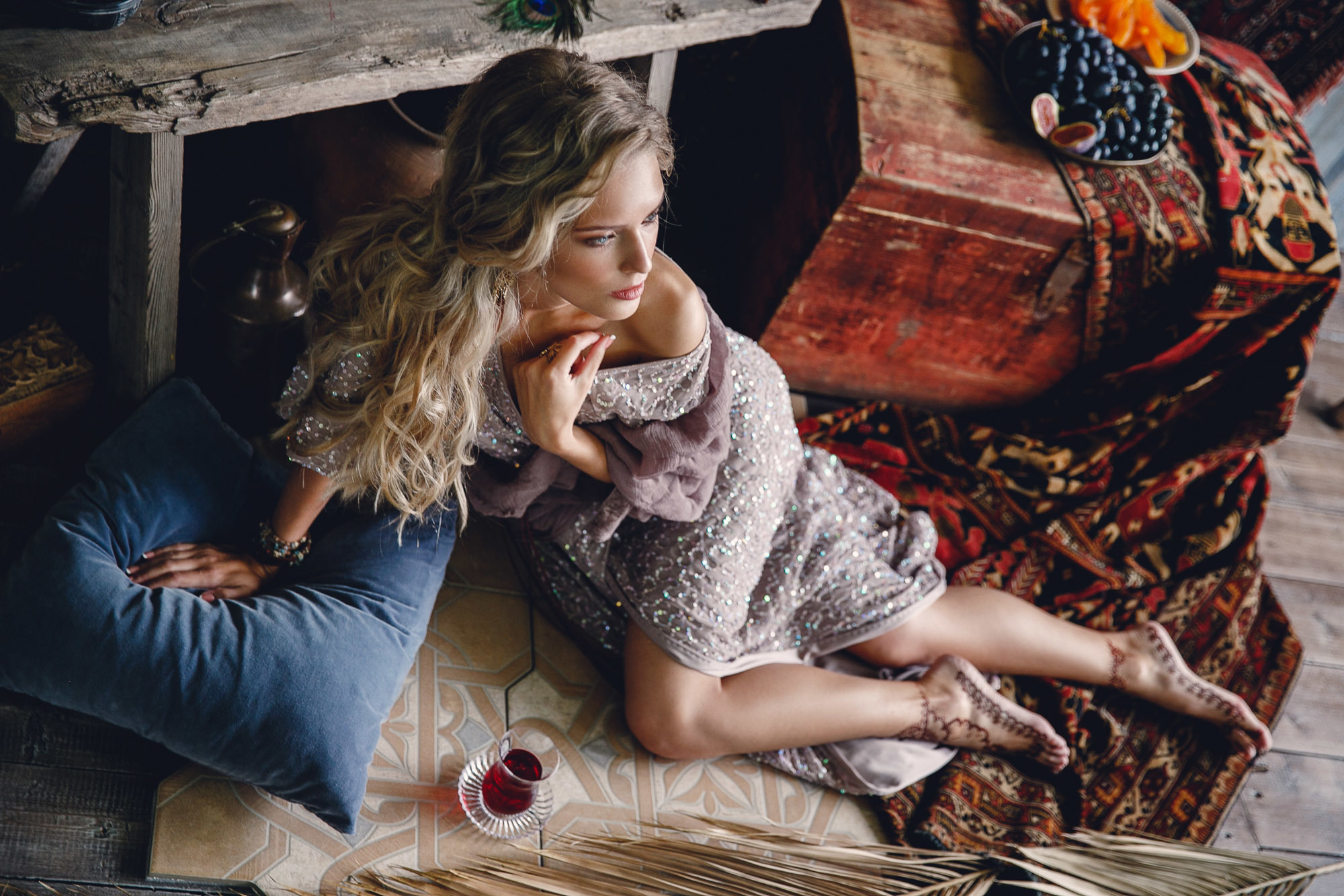 Фотосессия для девушки в восточном стиле