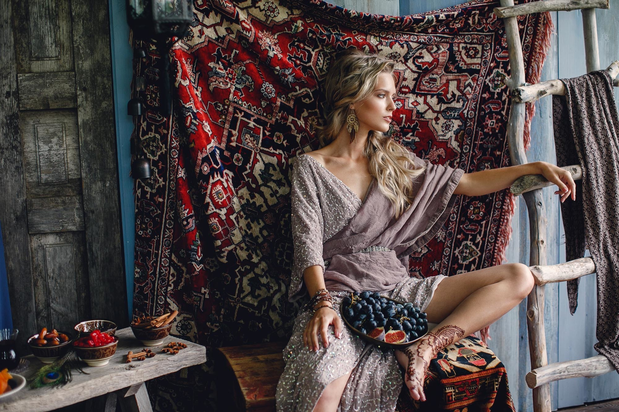 Фотосессия для девушки в восточном стиле