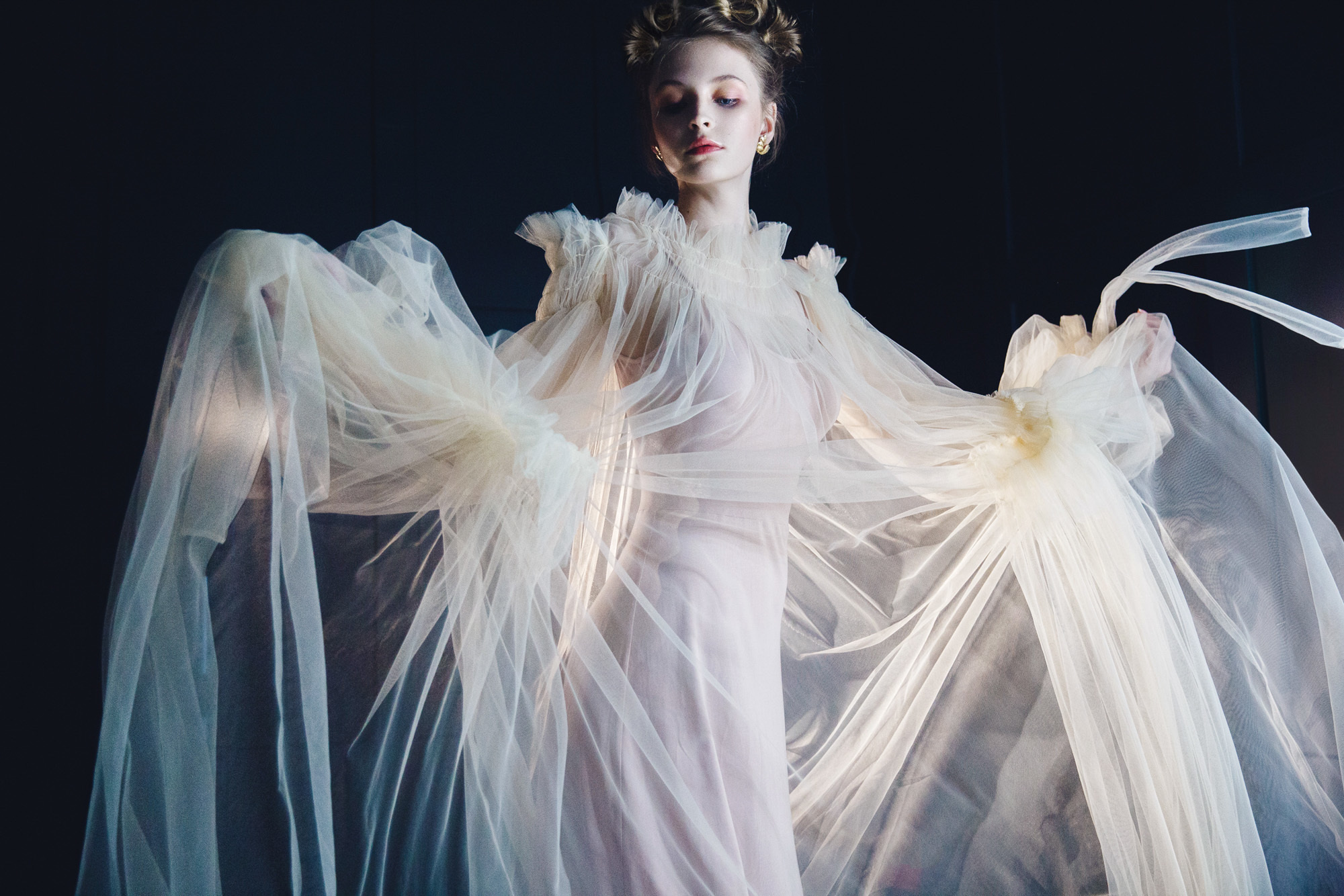 Лукбук для дизайнера платьев