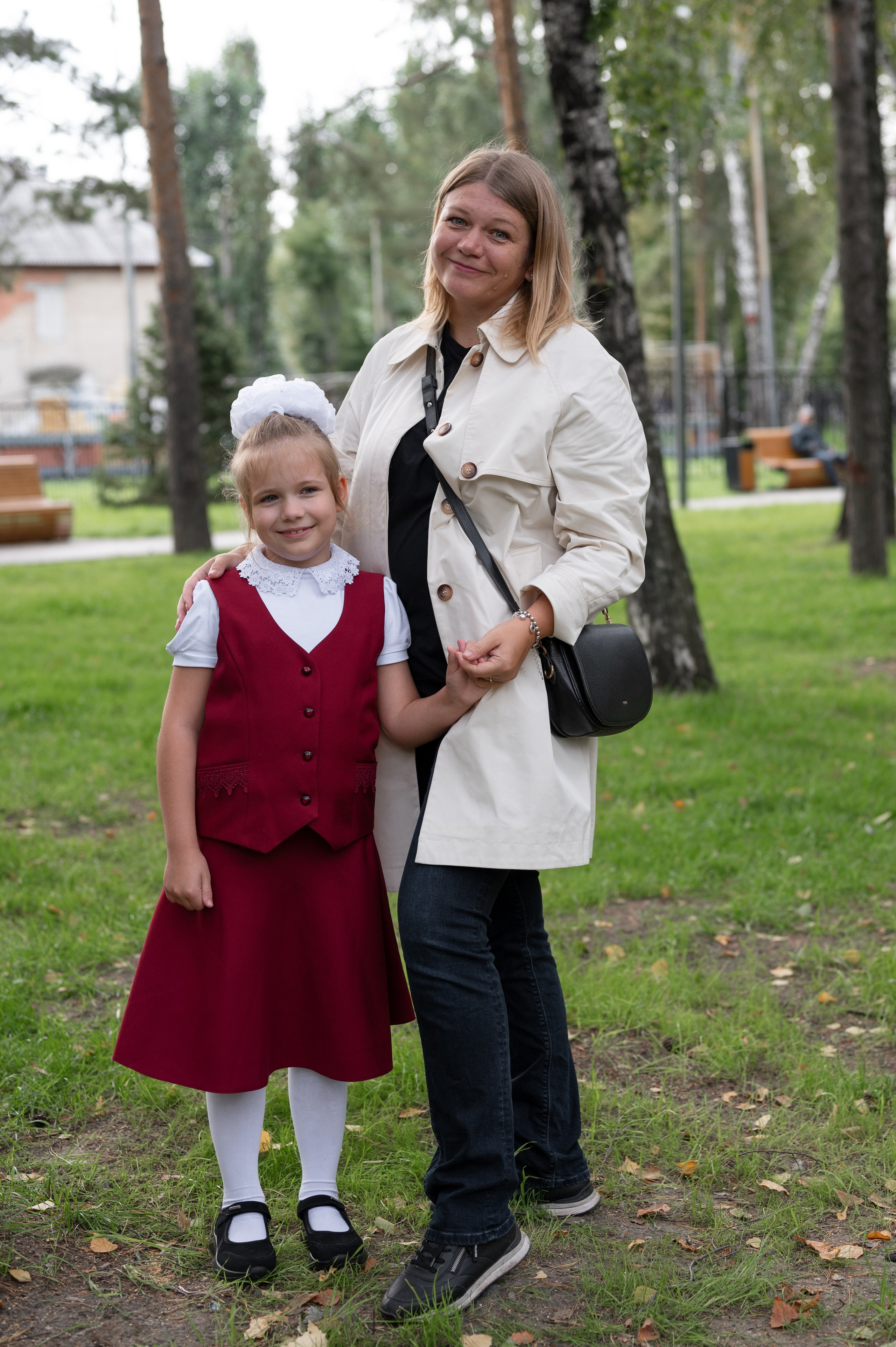 1 сентября 16 гимназия 2 класс (линейка + в классе+ на улице). Фотограф новорожденных, семейный детский в Тюмени Татьяна Морозова