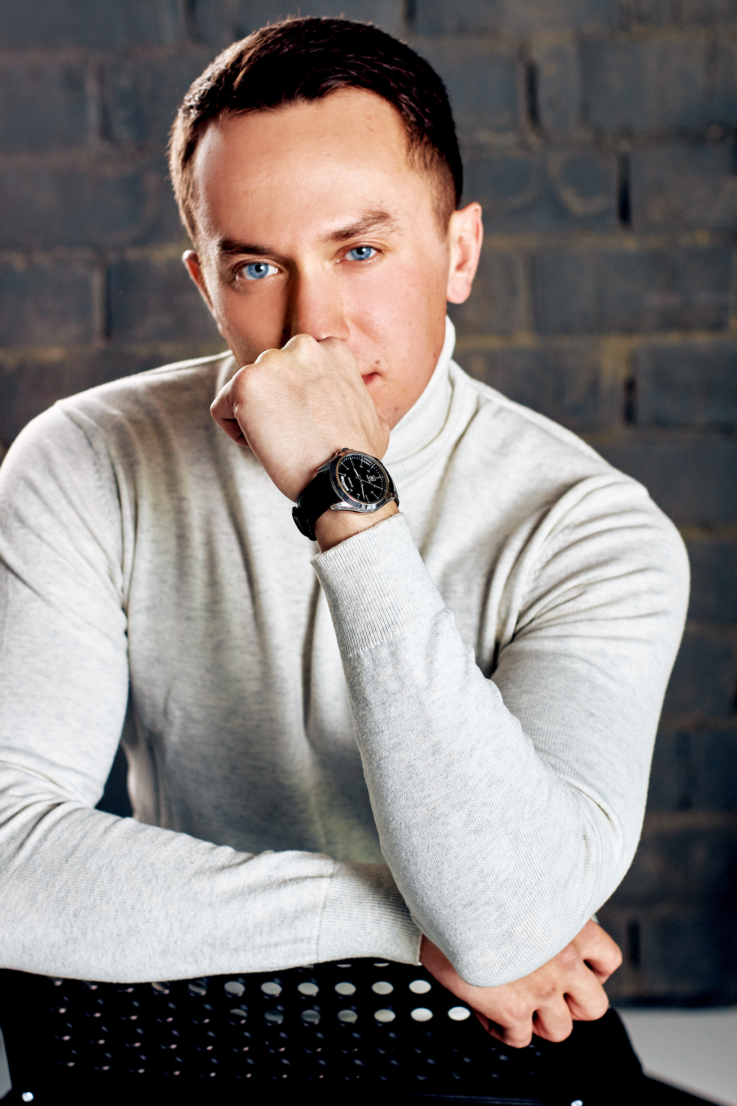 PORTRAIT OF JOURNALIST 2 part. Виктория Ларина — Портретный профессиональный фотограф в Иркутске